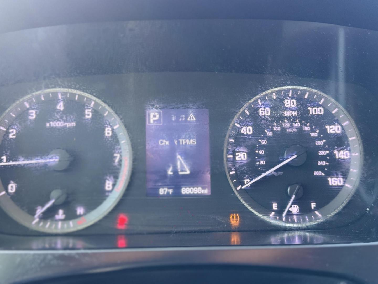 2016 Black /Gray Hyundai Sonata (5NPE24AFXGH) , Automatic transmission, located at 16710 Clay Rd., Houston, TX, 77084, (281) 859-7900, 29.834864, -95.656166 - Photo#10