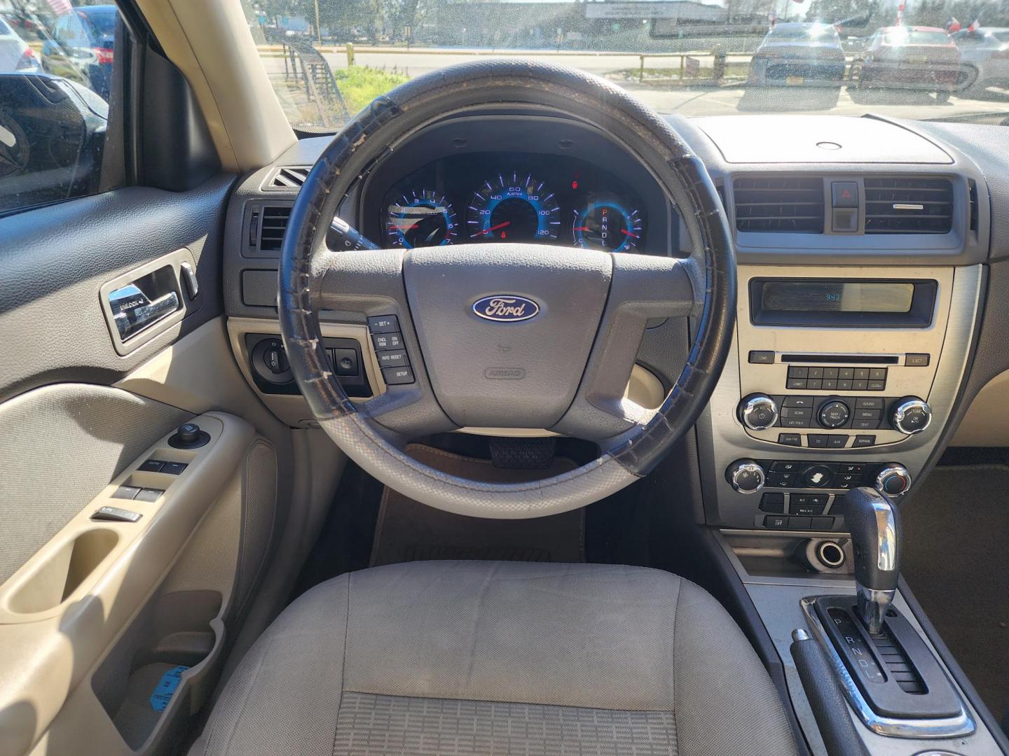 2012 Red /GRAY Ford Fusion (3FAHP0GAXCR) , located at 16710 Clay Rd., Houston, TX, 77084, (281) 859-7900, 29.834864, -95.656166 - Photo#9