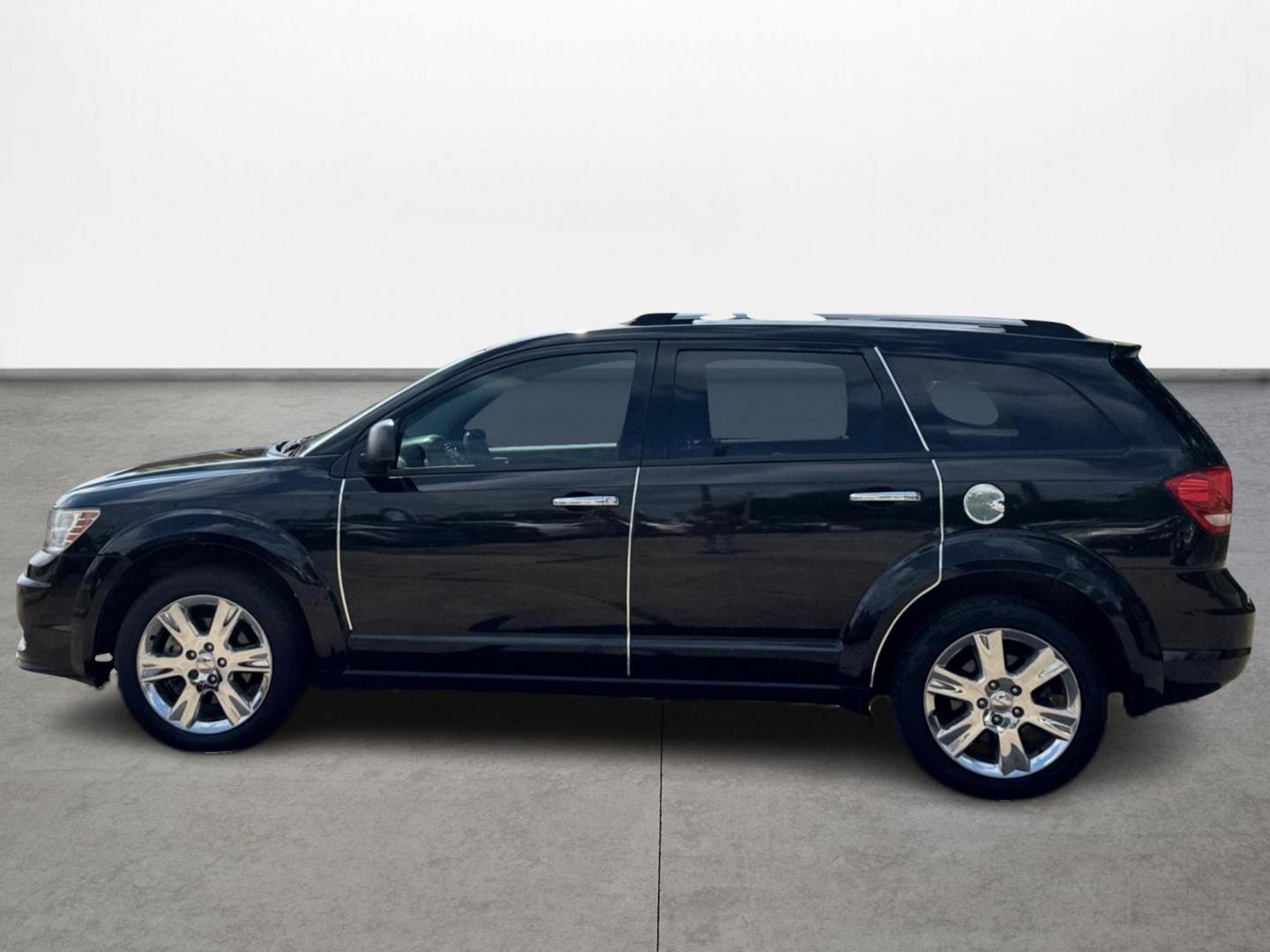 2015 Black /BLACK Dodge Journey (3C4PDCAB6FT) , Automatic transmission, located at 16710 Clay Rd., Houston, TX, 77084, (281) 859-7900, 29.834864, -95.656166 - Photo#5