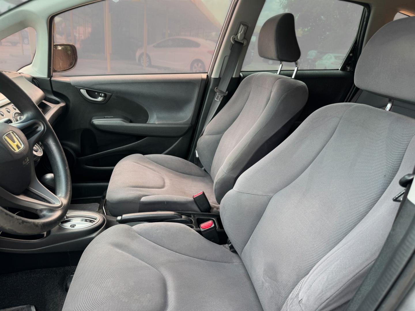 2009 Honda Fit 5-Speed AT (JHMGE882X9S) with an 1.5L L4 SOHC 16V engine, 5-Speed Automatic transmission, located at 16710 Clay Rd., Houston, TX, 77084, (281) 859-7900, 29.834864, -95.656166- Photo#9