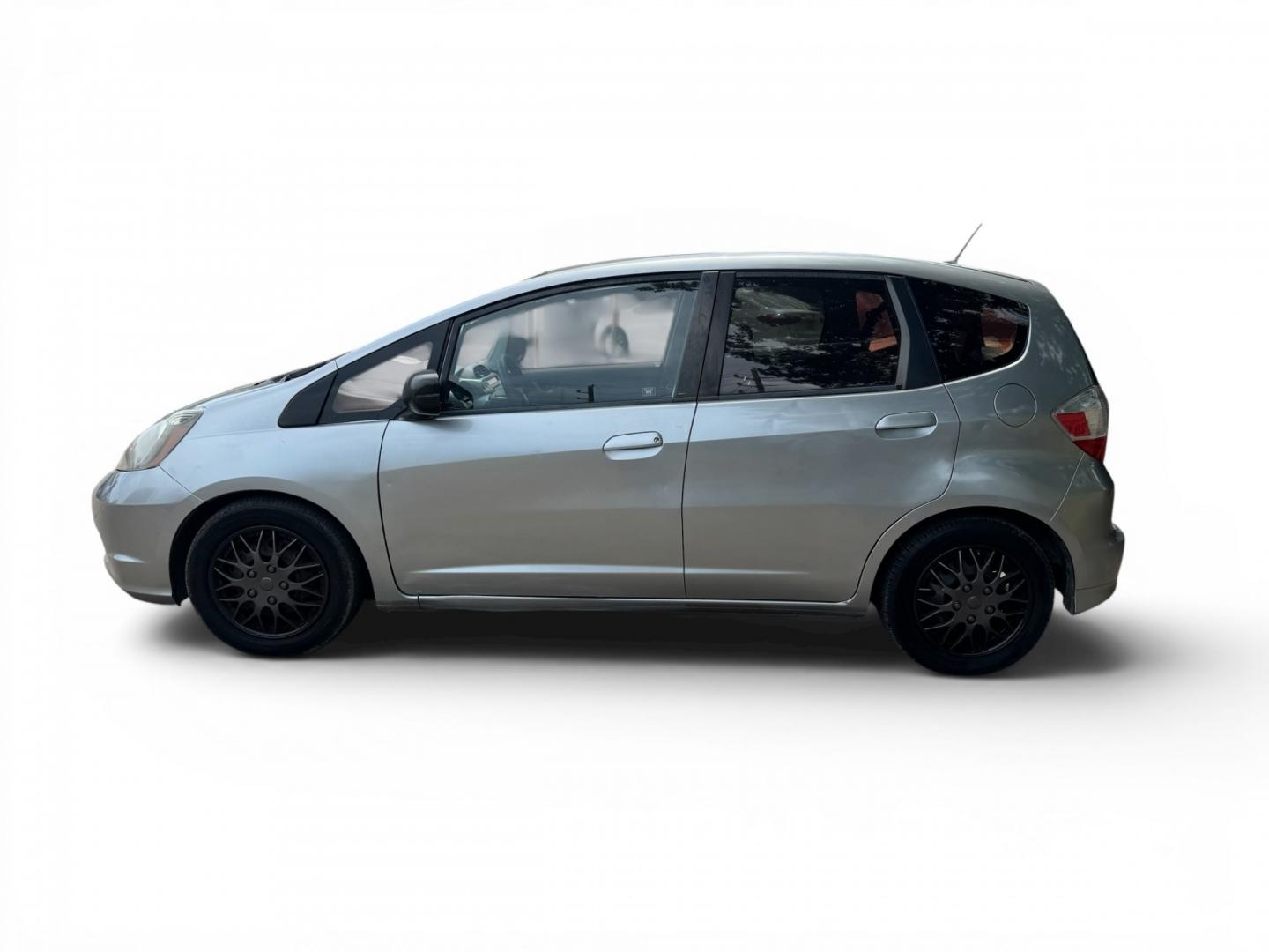 2009 Honda Fit 5-Speed AT (JHMGE882X9S) with an 1.5L L4 SOHC 16V engine, 5-Speed Automatic transmission, located at 16710 Clay Rd., Houston, TX, 77084, (281) 859-7900, 29.834864, -95.656166- Photo#5