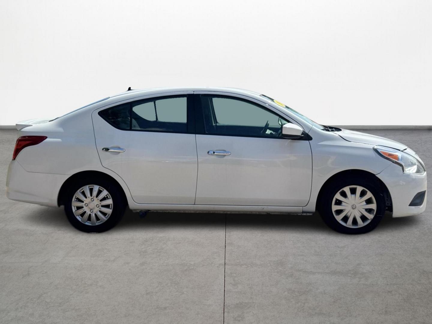 2019 Nissan Versa (3N1CN7AP1KL) , located at 16710 Clay Rd., Houston, TX, 77084, (281) 859-7900, 29.834864, -95.656166 - Photo#3