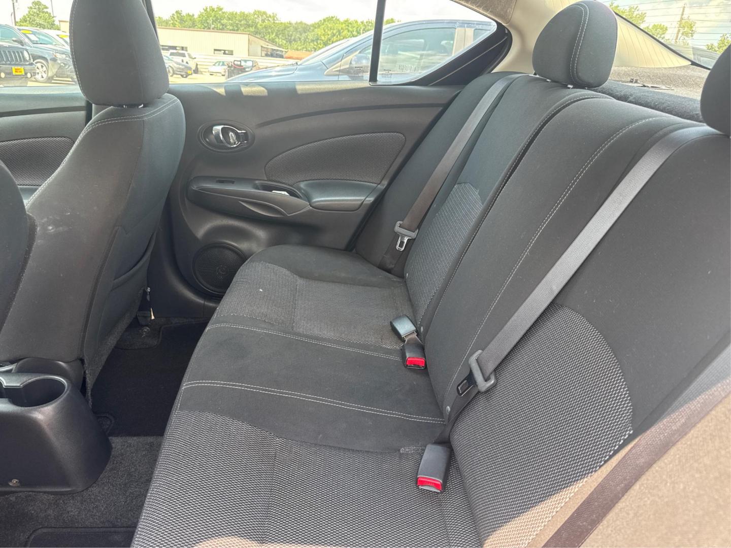 2018 Nissan Versa 1.6 SL Sedan (3N1CN7AP0JL) with an 1.6L L4 DOHC 16V engine, CVT transmission, located at 16710 Clay Rd., Houston, TX, 77084, (281) 859-7900, 29.834864, -95.656166 - Photo#8