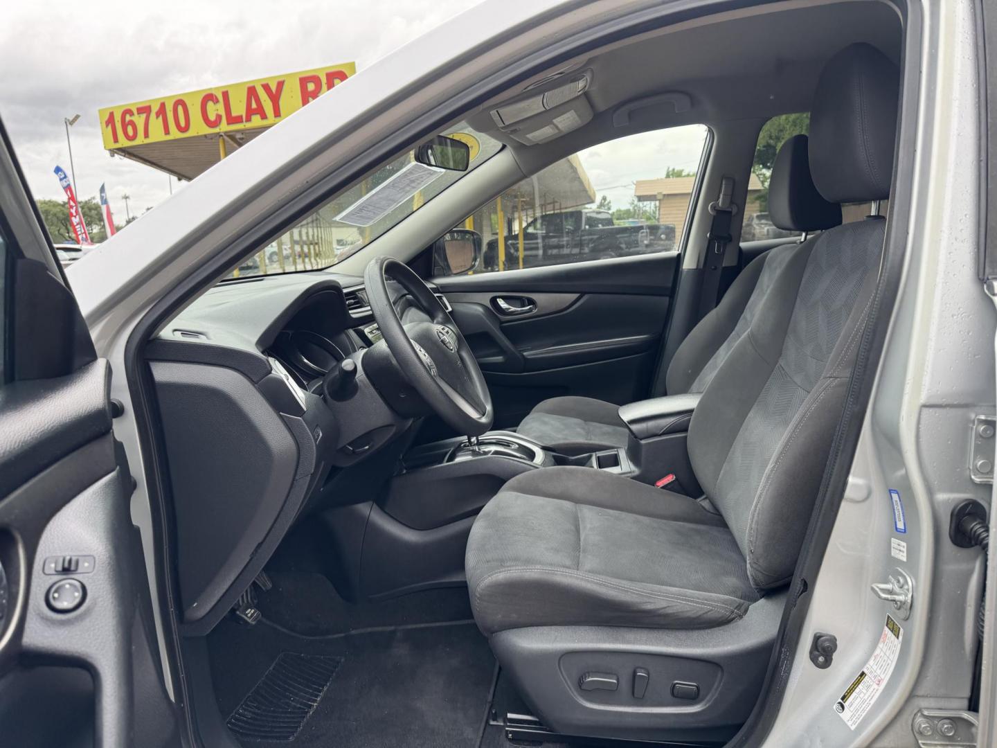 2016 Silver /Gray Nissan Rogue (KNMAT2MT8GP) , located at 16710 Clay Rd., Houston, TX, 77084, (281) 859-7900, 29.834864, -95.656166 - Photo#23