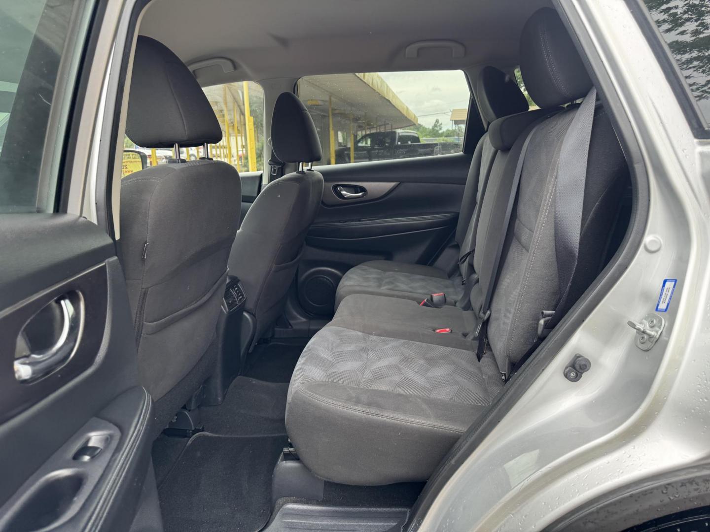 2016 Silver /Gray Nissan Rogue (KNMAT2MT8GP) , located at 16710 Clay Rd., Houston, TX, 77084, (281) 859-7900, 29.834864, -95.656166 - Photo#44