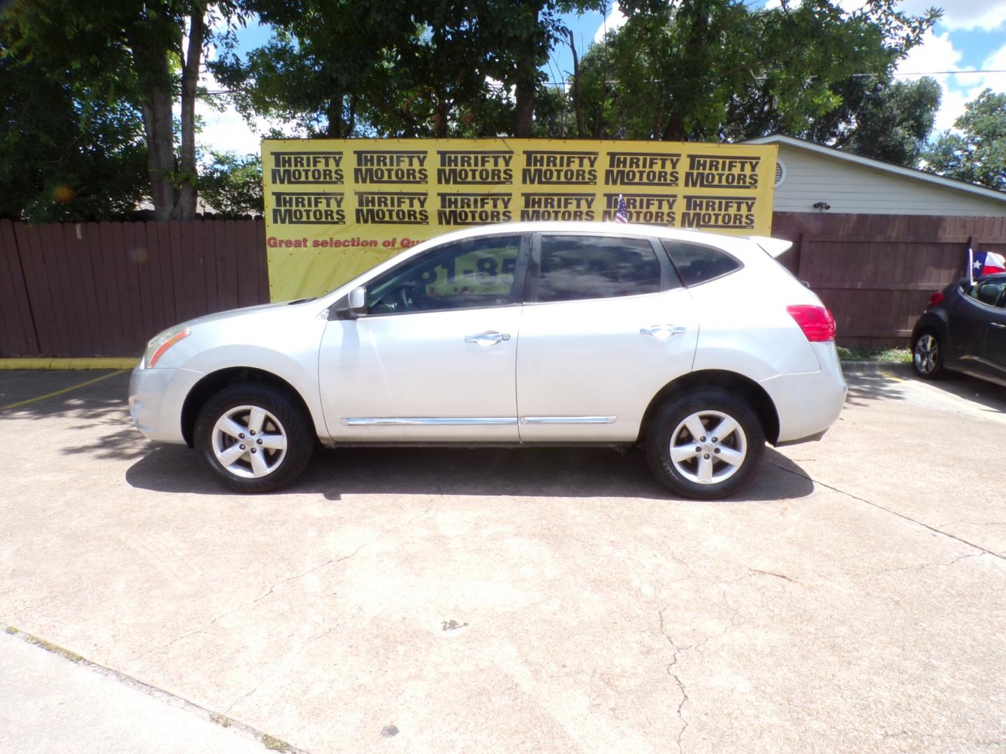2016 Nissan Rogue (KNMAT2MT8GP) , located at 16710 Clay Rd., Houston, TX, 77084, (281) 859-7900, 29.834864, -95.656166 - Photo#0