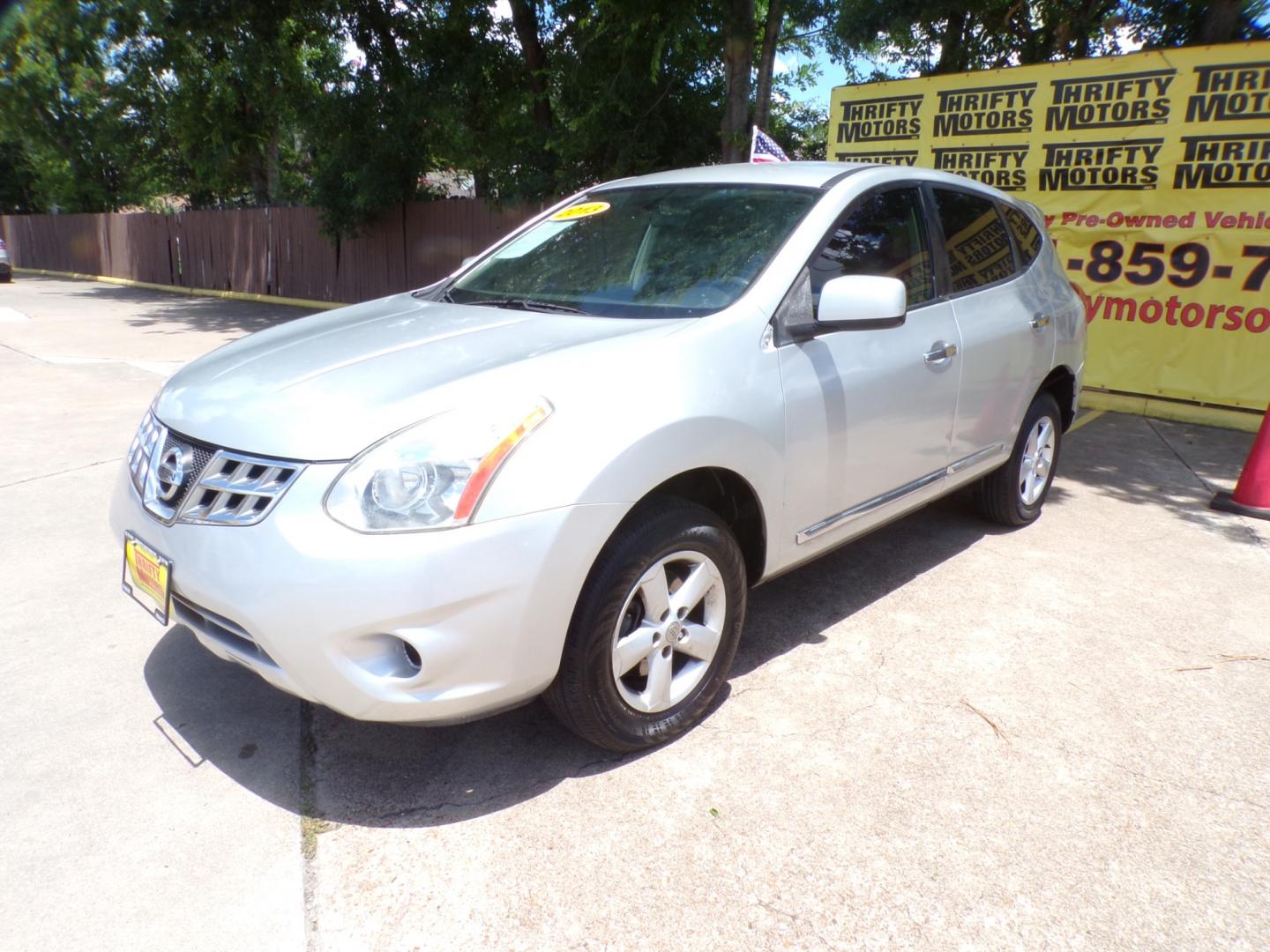 2016 Nissan Rogue (KNMAT2MT8GP) , located at 16710 Clay Rd., Houston, TX, 77084, (281) 859-7900, 29.834864, -95.656166 - Photo#4