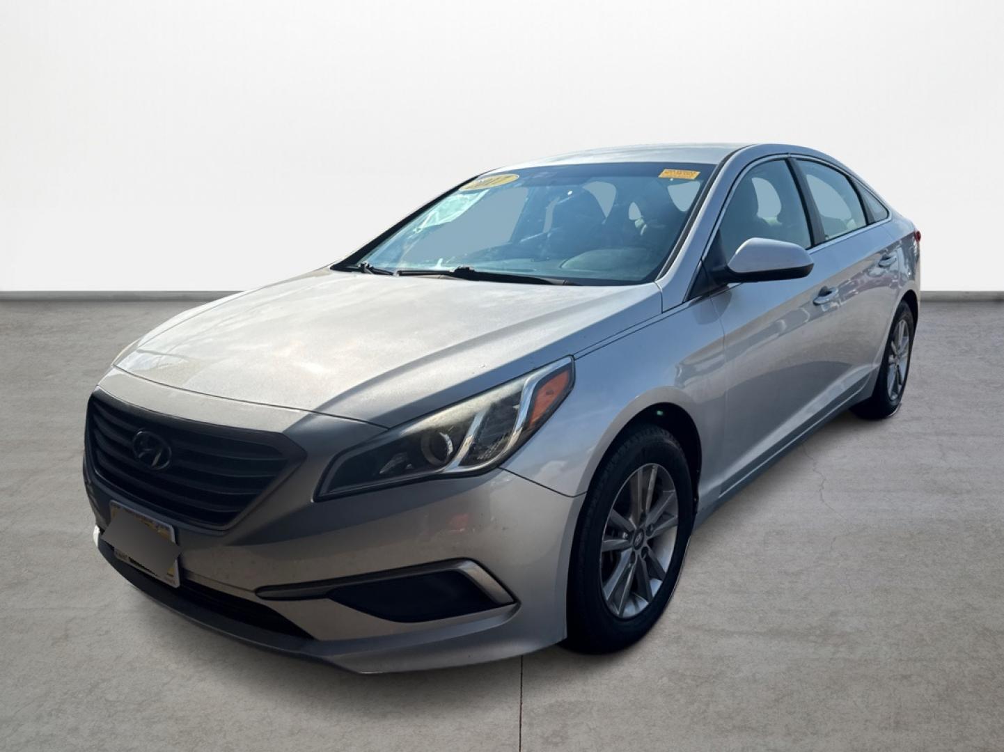 2017 Hyundai Sonata (5NPE24AF7HH) , located at 16710 Clay Rd., Houston, TX, 77084, (281) 859-7900, 29.834864, -95.656166 - Photo#10