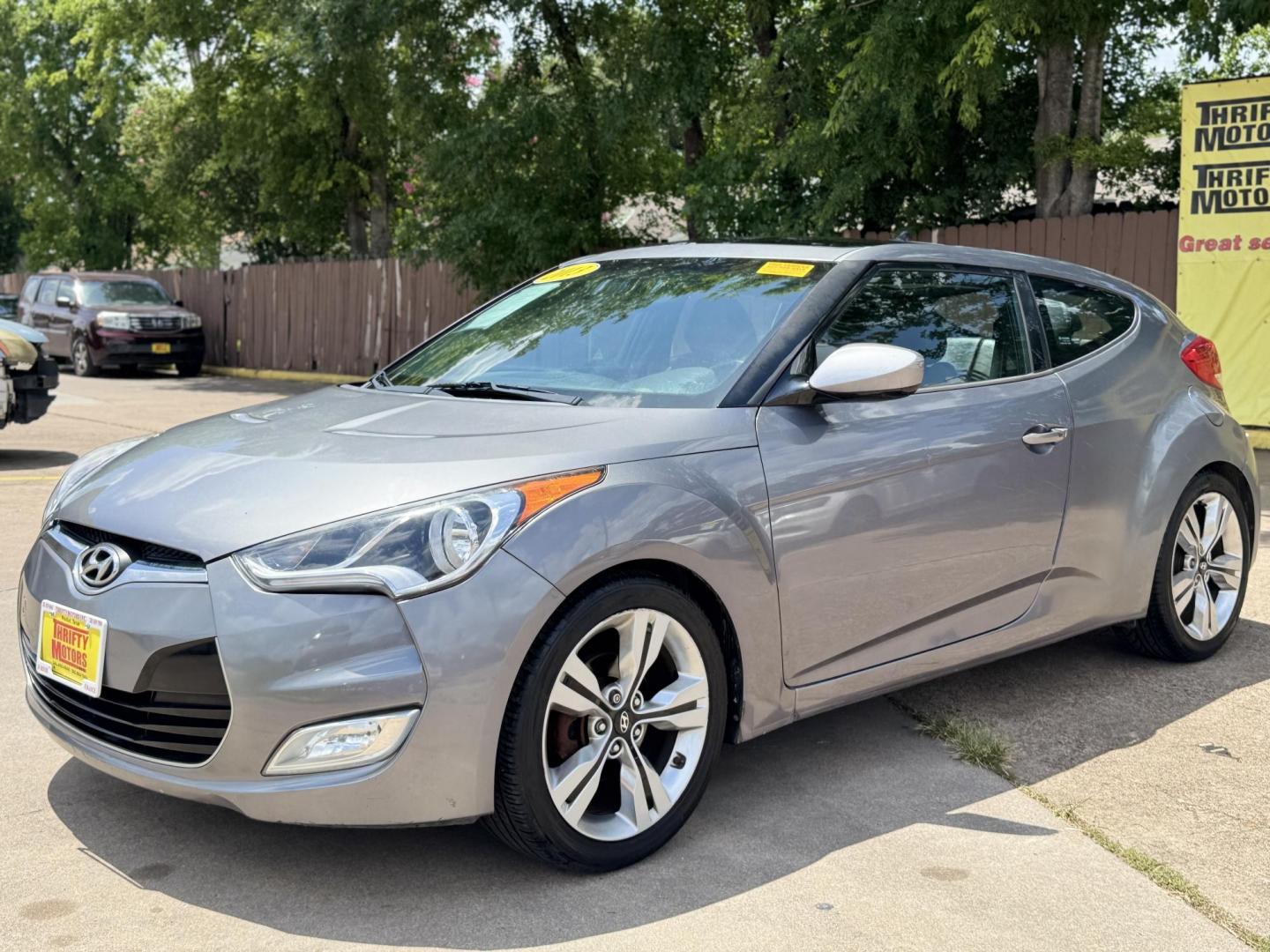 2013 Gray /Gray Hyundai Veloster Base (KMHTC6AD6DU) with an 1.6L L4 DOHC 16V engine, located at 16710 Clay Rd., Houston, TX, 77084, (281) 859-7900, 29.834864, -95.656166 - Photo#26