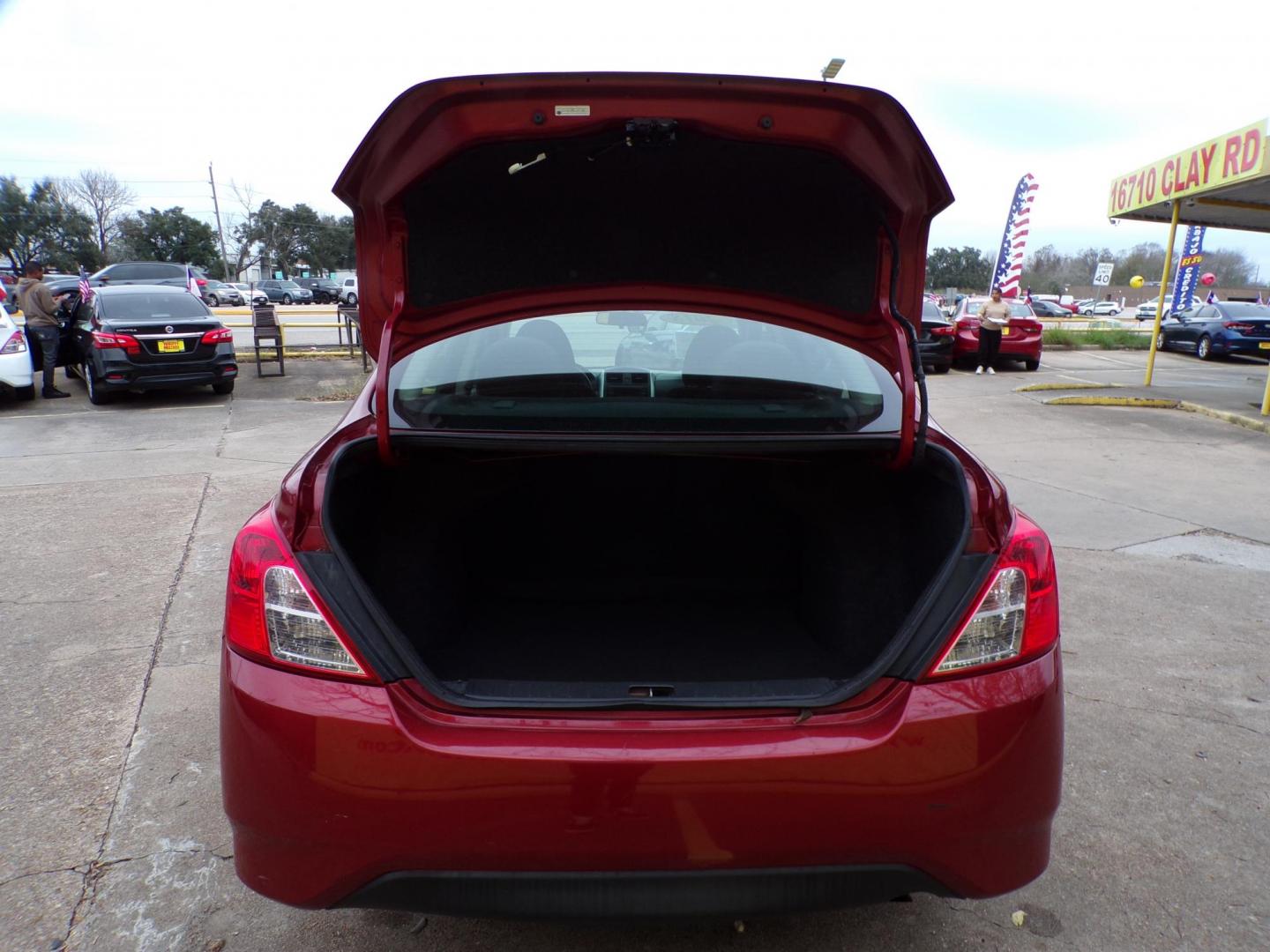 2018 Red /Gray Nissan Versa 1.6 SL Sedan (3N1CN7AP5JL) with an 1.6L L4 DOHC 16V engine, Automatic transmission, located at 16710 Clay Rd., Houston, TX, 77084, (281) 859-7900, 29.834864, -95.656166 - Photo#14
