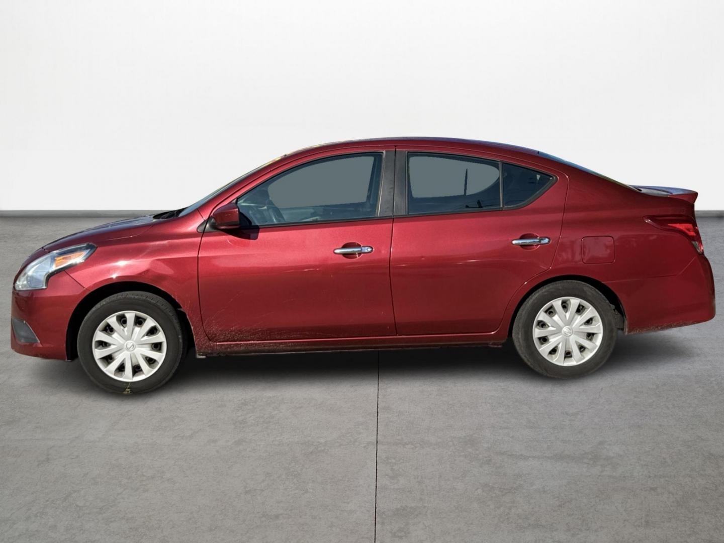 2018 Red /Gray Nissan Versa 1.6 SL Sedan (3N1CN7AP5JL) with an 1.6L L4 DOHC 16V engine, Automatic transmission, located at 16710 Clay Rd., Houston, TX, 77084, (281) 859-7900, 29.834864, -95.656166 - Photo#7