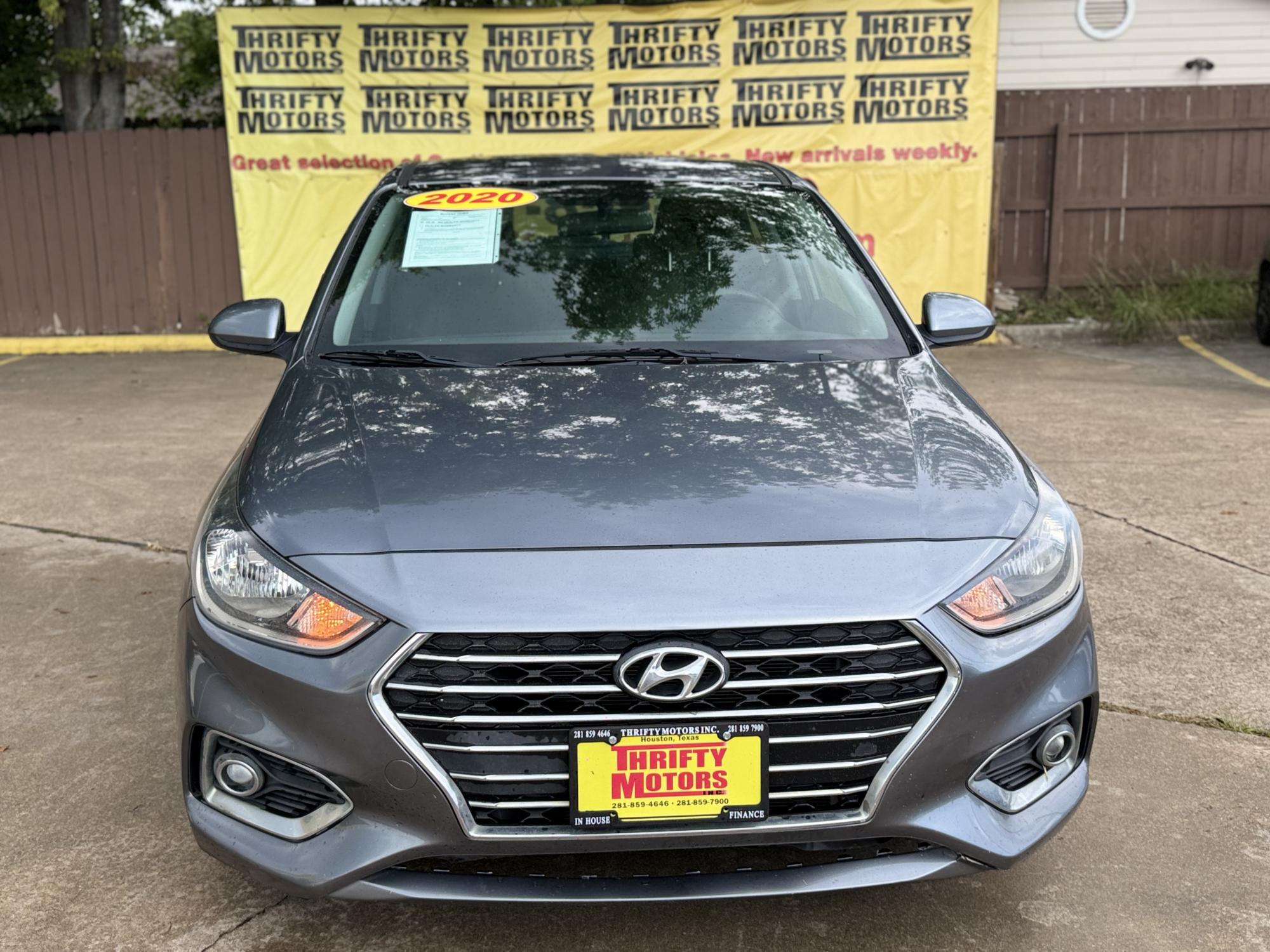 photo of 2020 Hyundai Accent SEL 4-Door 6A