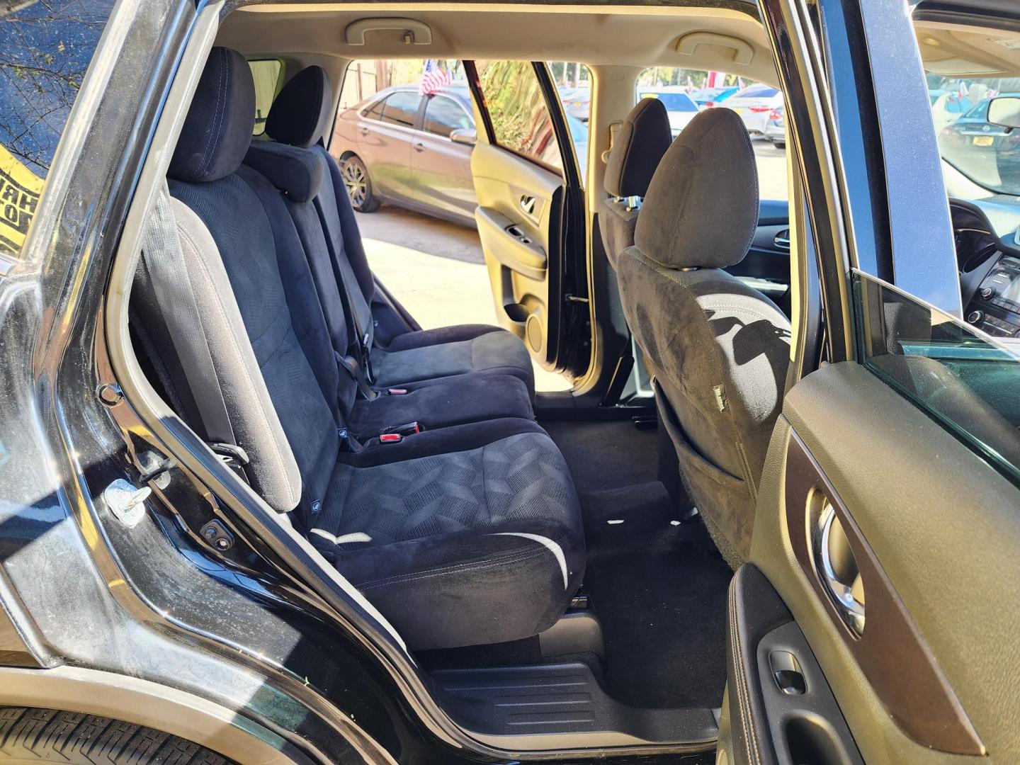 2016 Black /Gray Nissan Rogue S 2WD (5N1AT2MT1GC) with an 2.5L L4 DOHC 16V engine, Automatic transmission, located at 16710 Clay Rd., Houston, TX, 77084, (281) 859-7900, 29.834864, -95.656166 - Photo#13