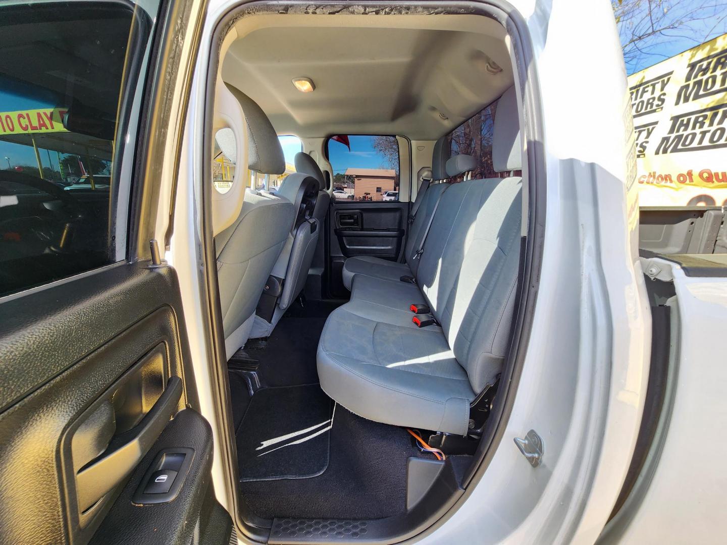 2018 White /Gray RAM 1500 Tradesman Quad Cab 2WD (1C6RR6FG7JS) with an 3.6L V6 DOHC 24V FFV engine, Automatic 8-Speed transmission, located at 16710 Clay Rd., Houston, TX, 77084, (281) 859-7900, 29.834864, -95.656166 - Photo#7