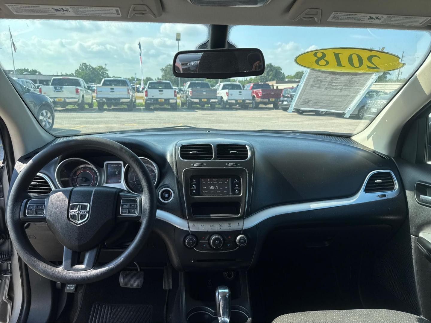 2018 Silver /Gray Dodge Journey SE (3C4PDCAB4JT) with an 2.4L L4 DOHC 16V engine, Automatic transmission, located at 16710 Clay Rd., Houston, TX, 77084, (281) 859-7900, 29.834864, -95.656166 - Photo#14