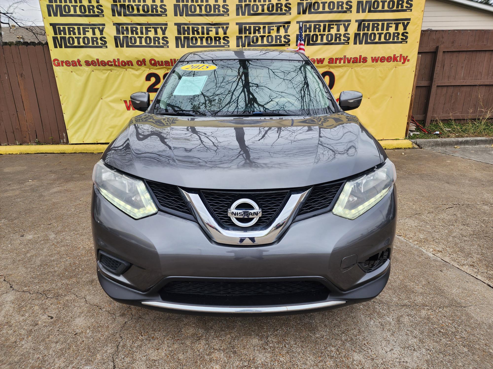 photo of 2015 Nissan Rogue S 2WD