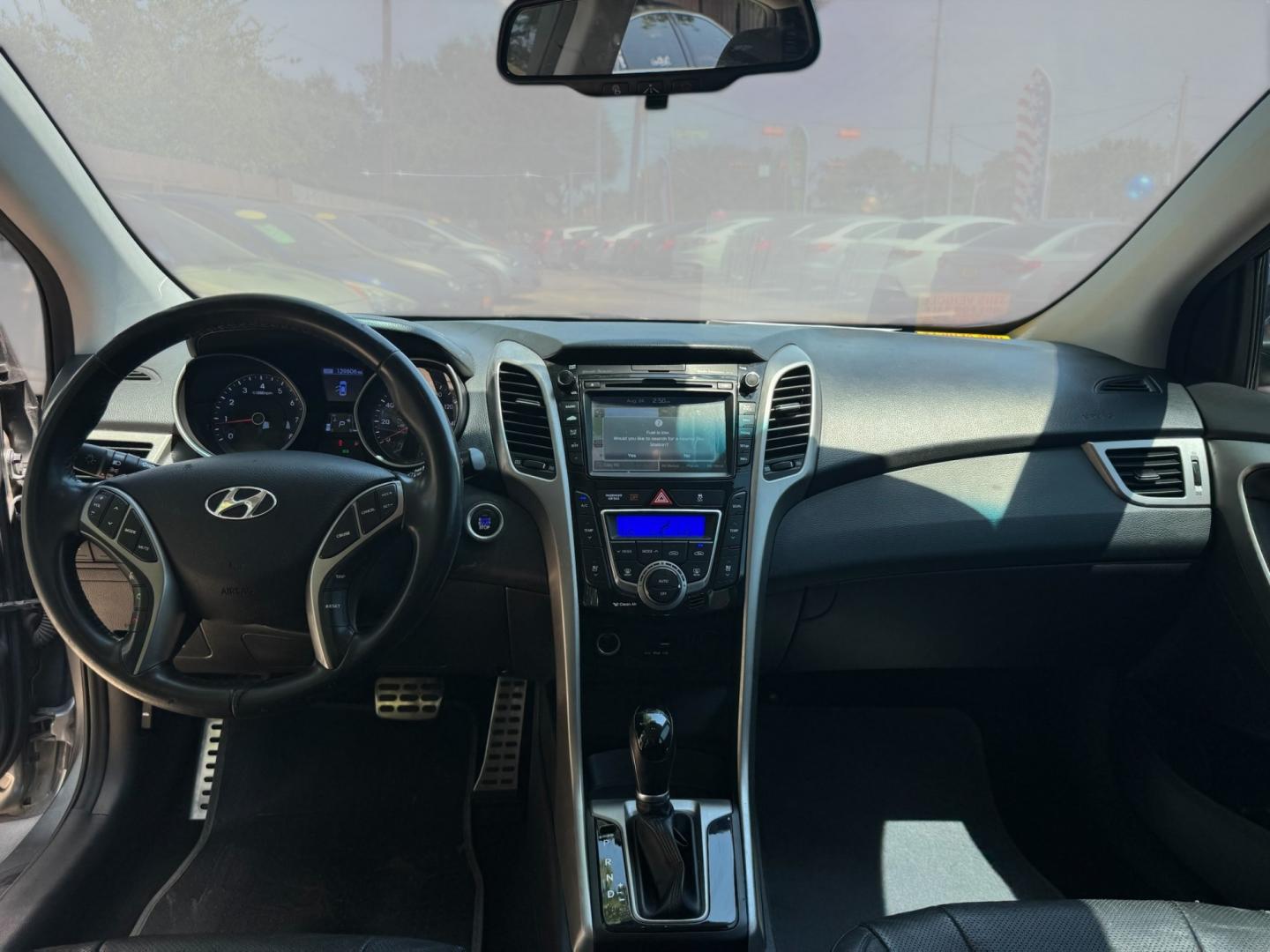 2017 Hyundai Elantra GT M/T (KMHD35LH2HU) with an 2.0L L4 16V DOHC engine, 6M transmission, located at 16710 Clay Rd., Houston, TX, 77084, (281) 859-7900, 29.834864, -95.656166- Photo#10