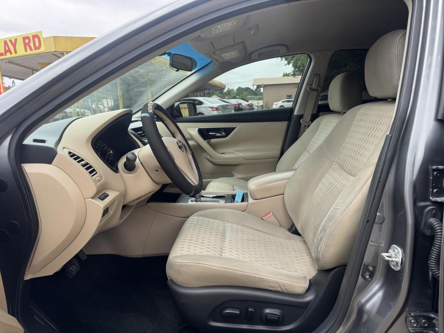 2016 Gray /Tan Nissan Altima 2.5 SL (1N4AL3APXGC) with an 2.5L L4 DOHC 16V engine, CVT transmission, located at 16710 Clay Rd., Houston, TX, 77084, (281) 859-7900, 29.834864, -95.656166 - Photo#9