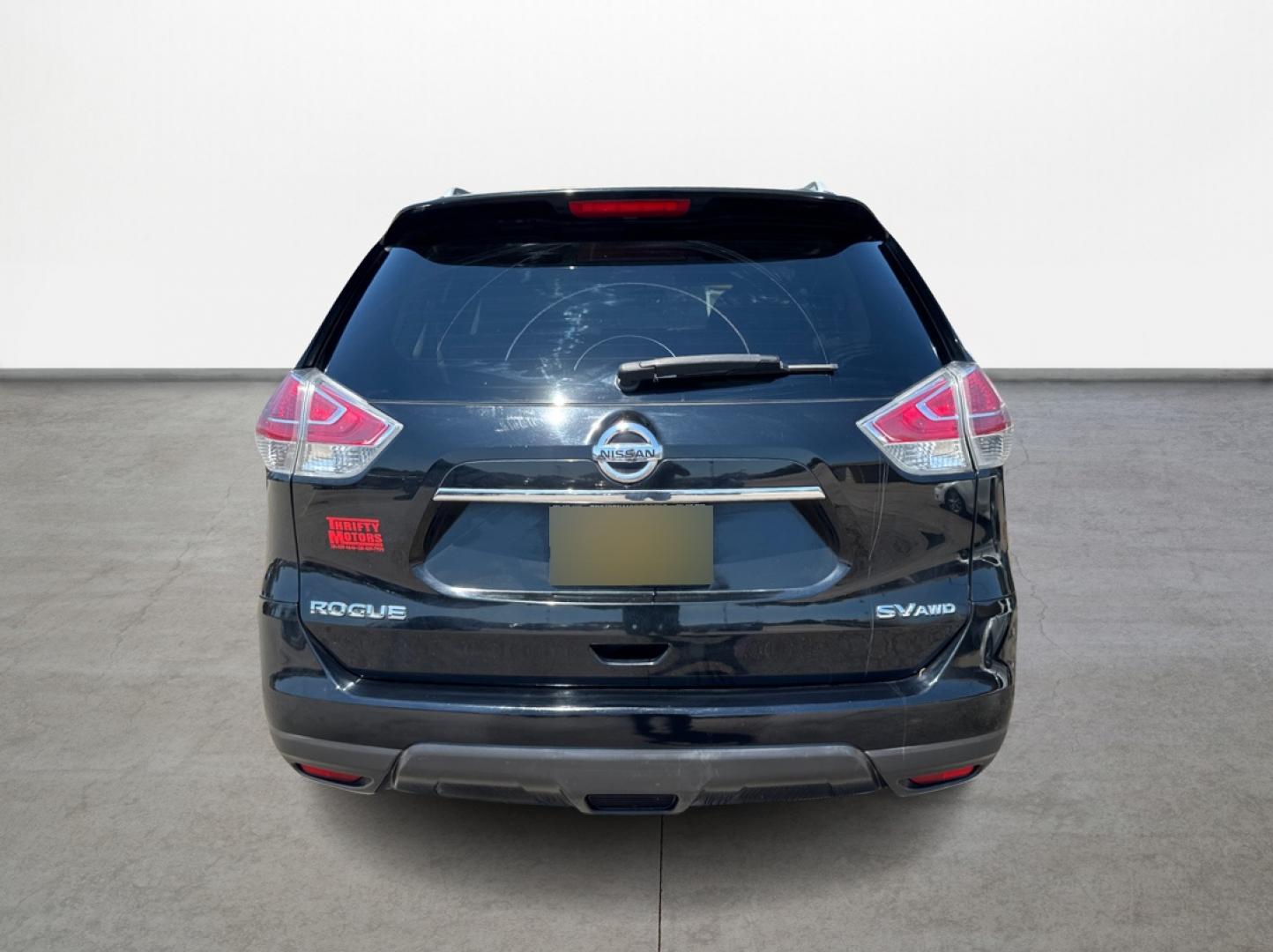 2015 Nissan Rogue S AWD (5N1AT2MK9FC) with an 2.5L L4 DOHC 16V engine, Continuously Variable Transmission transmission, located at 16710 Clay Rd., Houston, TX, 77084, (281) 859-7900, 29.834864, -95.656166 - Photo#2