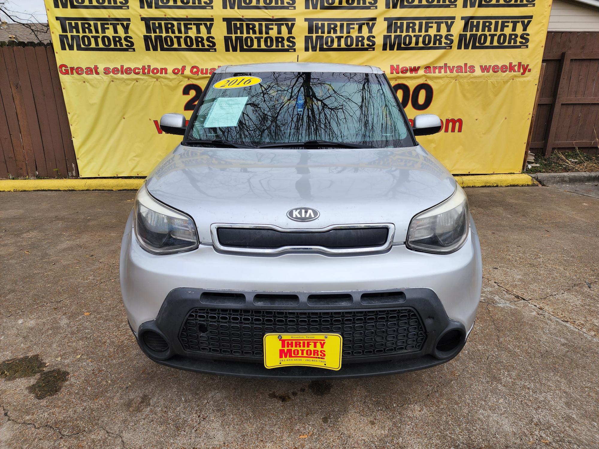 photo of 2016 Kia Soul Base 6A