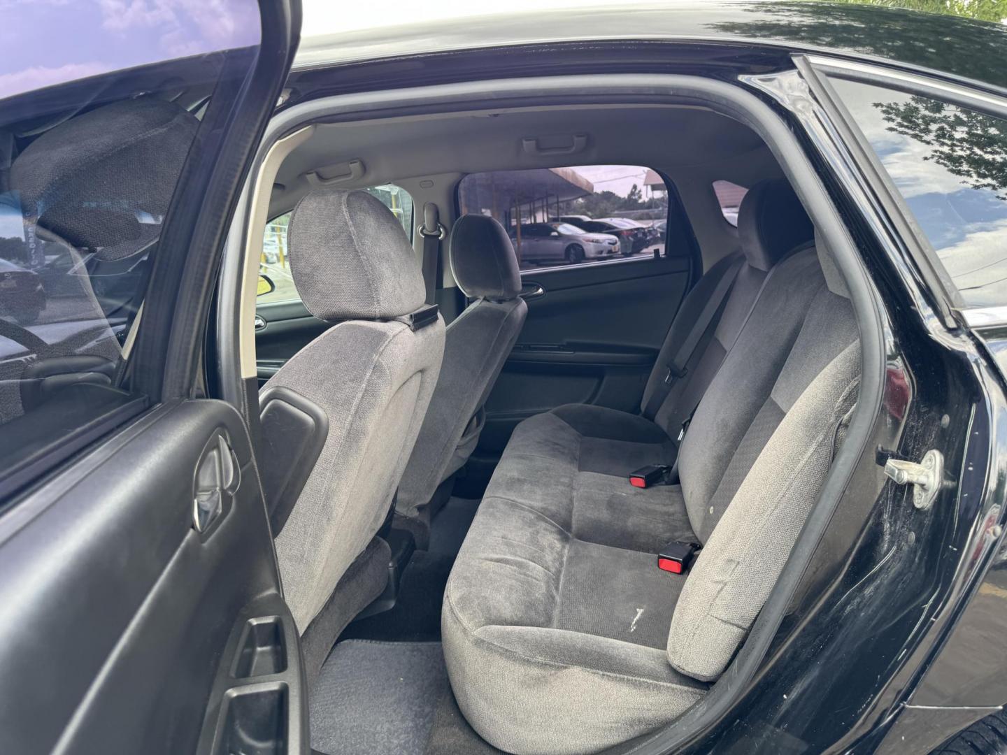 2013 Black /gray Chevrolet Impala LT (Fleet) (2G1WG5E30D1) with an 3.6L V6 DOHC 16V FFV engine, 6-Speed Automatic transmission, located at 16710 Clay Rd., Houston, TX, 77084, (281) 859-7900, 29.834864, -95.656166 - Photo#15
