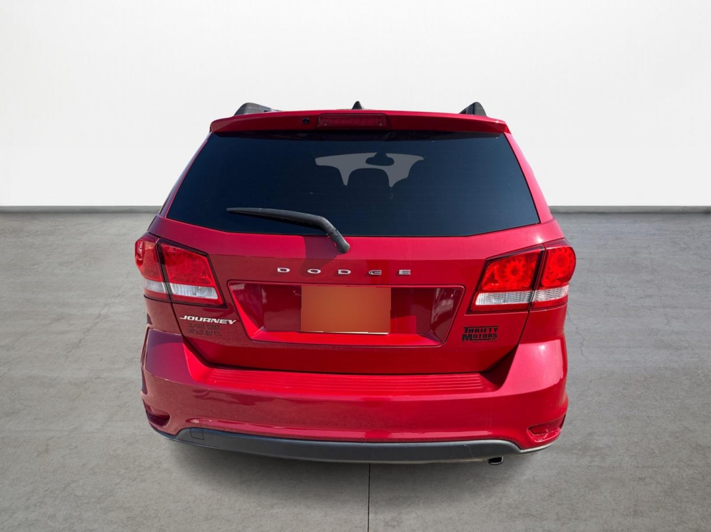 2019 Dodge Journey SE (3C4PDCBB3KT) with an 2.4L L6 DOHC 16V engine, Automatic transmission, located at 16710 Clay Rd., Houston, TX, 77084, (281) 859-7900, 29.834864, -95.656166 - Photo#5