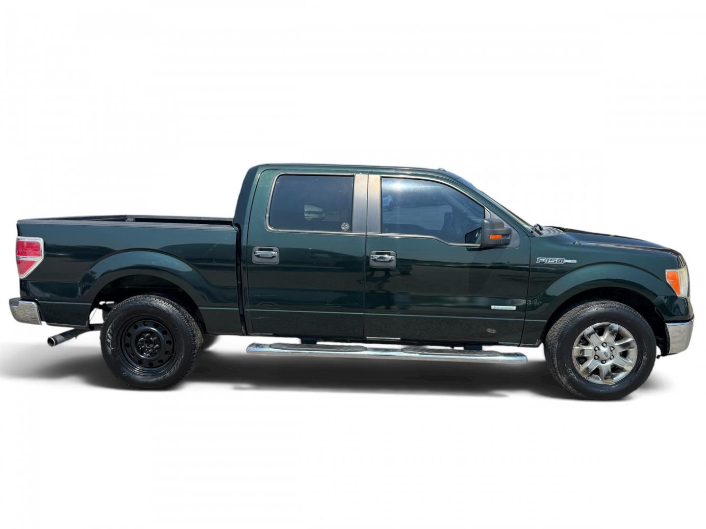 2013 Green /Gray Ford F-150 Platinum SuperCrew 6.5-ft. Bed 2WD (1FTFW1CT4DK) with an 3.5L V6 TURBO engine, 6-Speed Automatic transmission, located at 16710 Clay Rd., Houston, TX, 77084, (281) 859-7900, 29.834864, -95.656166- Photo#5