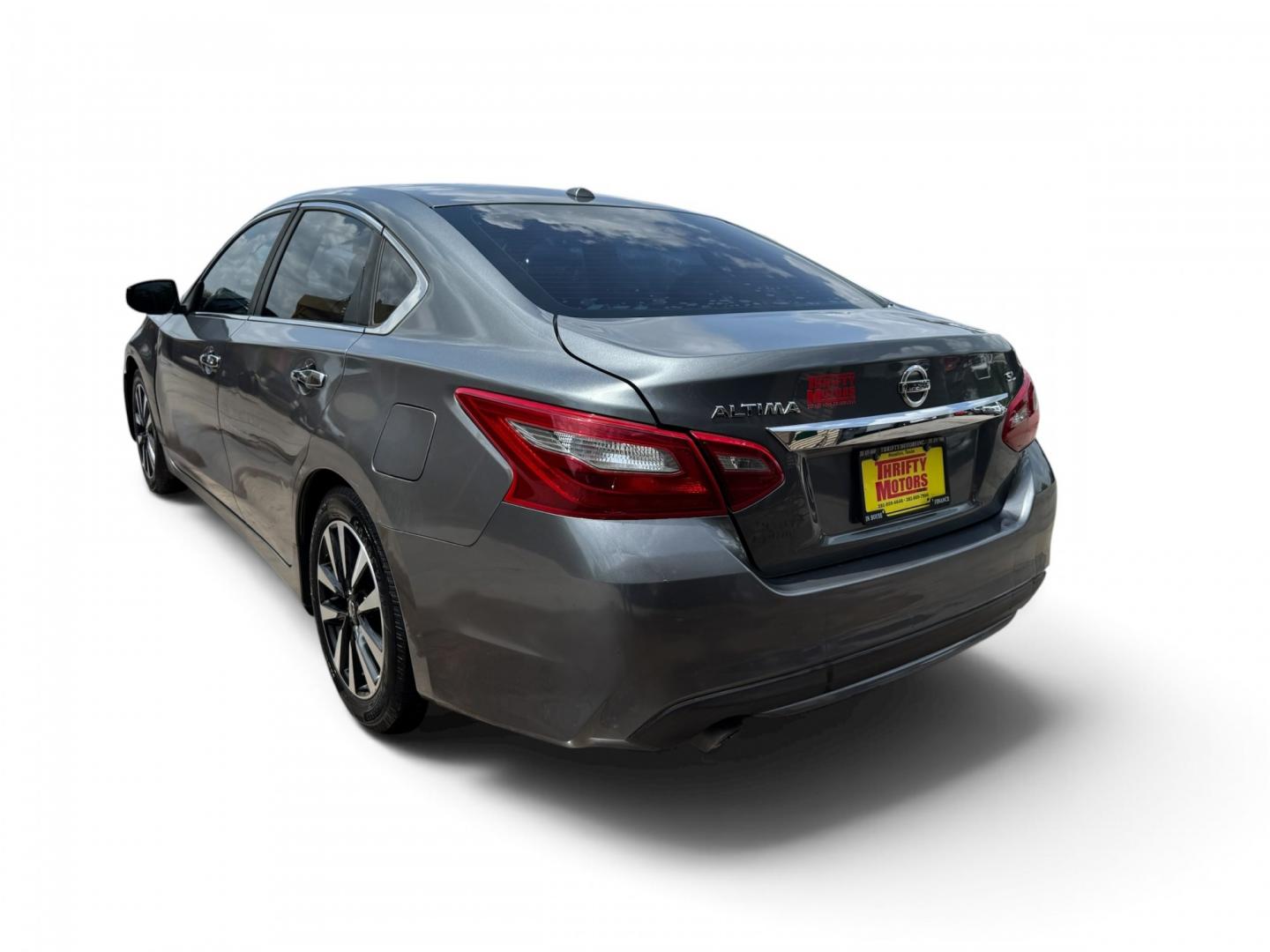 2018 Black /Gray Nissan Altima 2.5 (1N4AL3AP1JC) with an 2.5L L4 DOHC 16V engine, Automatic transmission, located at 16710 Clay Rd., Houston, TX, 77084, (281) 859-7900, 29.834864, -95.656166- Photo#7
