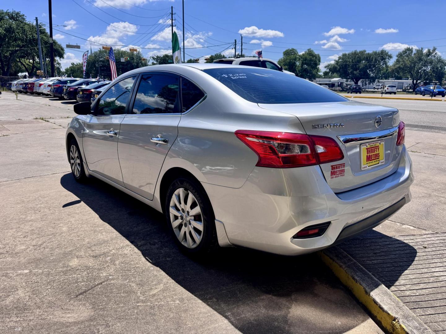 2017 Silver /Gray Nissan Sentra S 6MT (3N1AB7AP3HY) with an 1.8L L4 SFI DOHC 16V engine, Automatic transmission, located at 16710 Clay Rd., Houston, TX, 77084, (281) 859-7900, 29.834864, -95.656166 - Photo#4