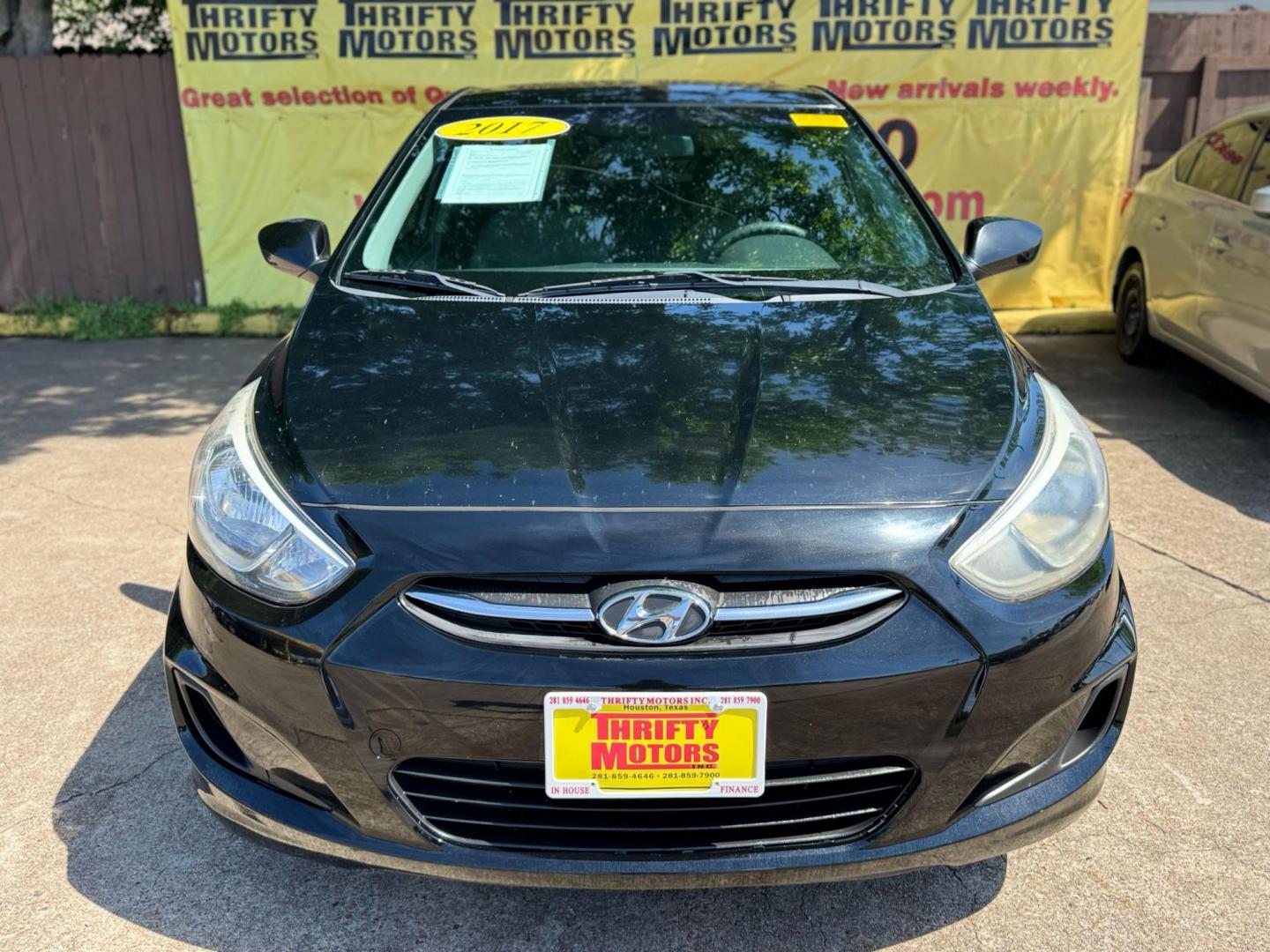 2017 Hyundai Accent SE 4-Door 6M (KMHCT4AE2HU) with an 1.6L L4 DOHC 16V engine, 6M transmission, located at 16710 Clay Rd., Houston, TX, 77084, (281) 859-7900, 29.834864, -95.656166 - Photo#0