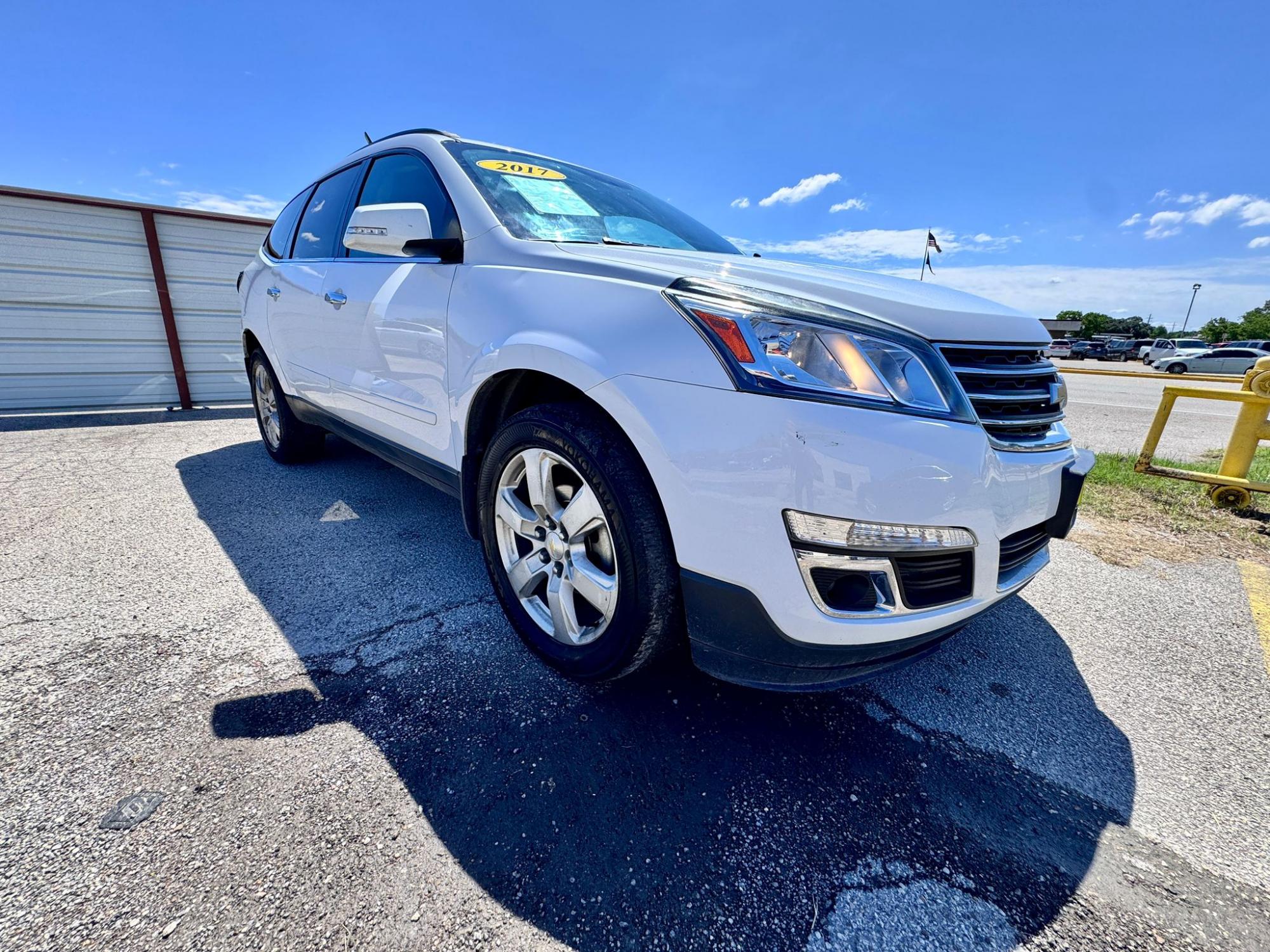 photo of 2017 Chevrolet Traverse 1LT FWD
