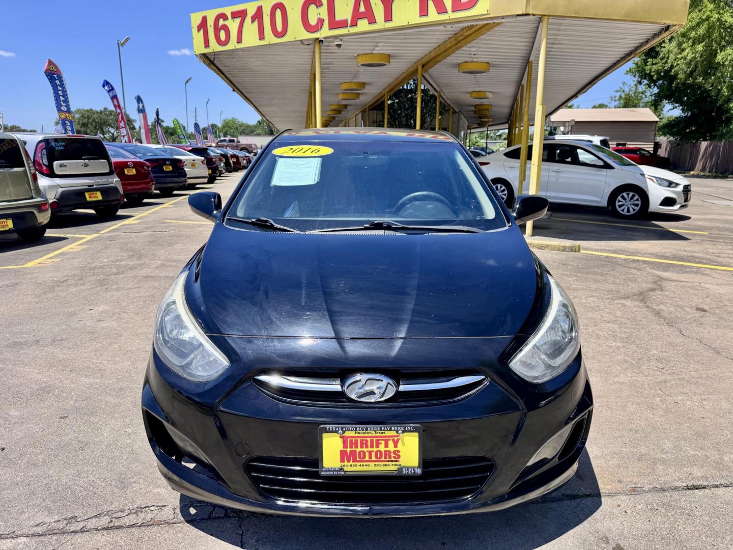2016 Black /Gray Hyundai Accent SE 4-Door 6A (KMHCT4AE9GU) with an 1.6L L4 DOHC 16V engine, 6A transmission, located at 16710 Clay Rd., Houston, TX, 77084, (281) 859-7900, 29.834864, -95.656166 - Photo#0
