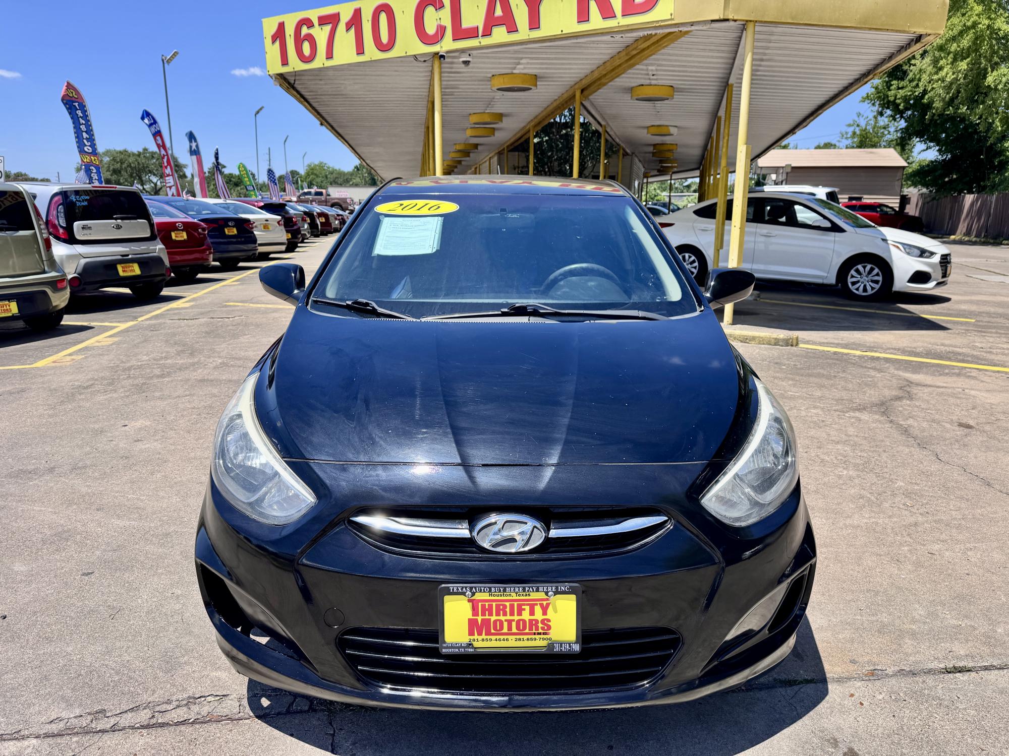 photo of 2016 Hyundai Accent SE 4-Door 6A
