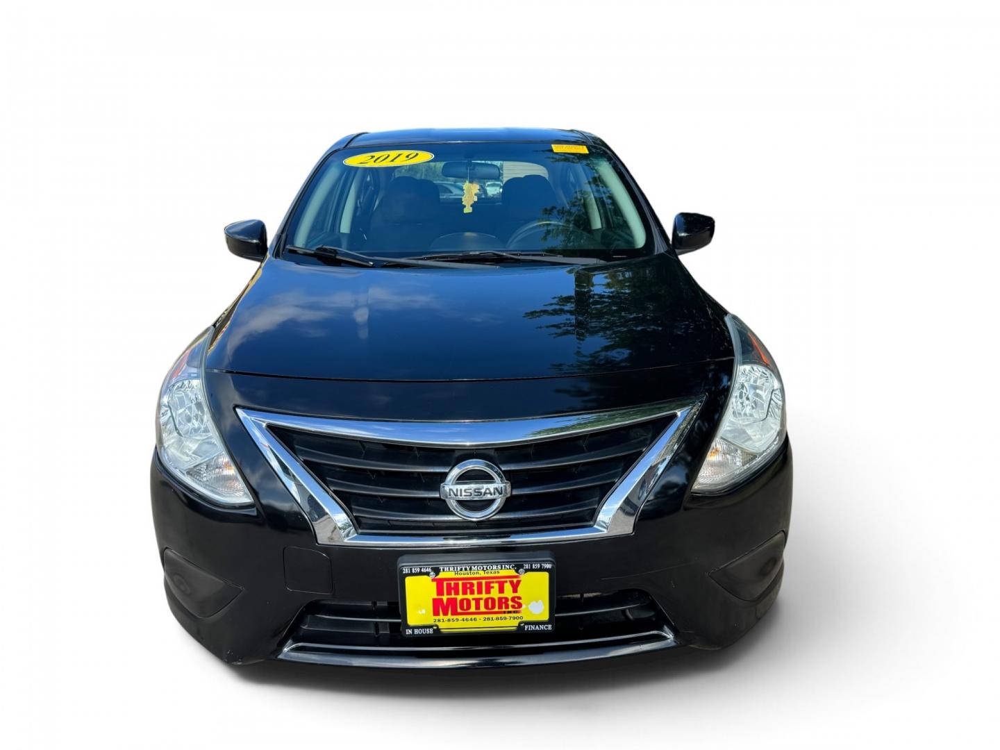 2019 Black /Black Nissan Versa 1.6 SV Sedan (3N1CN7AP5KL) with an 1.6L L4 DOHC 16V engine, CVT transmission, located at 16710 Clay Rd., Houston, TX, 77084, (281) 859-7900, 29.834864, -95.656166- Photo#2