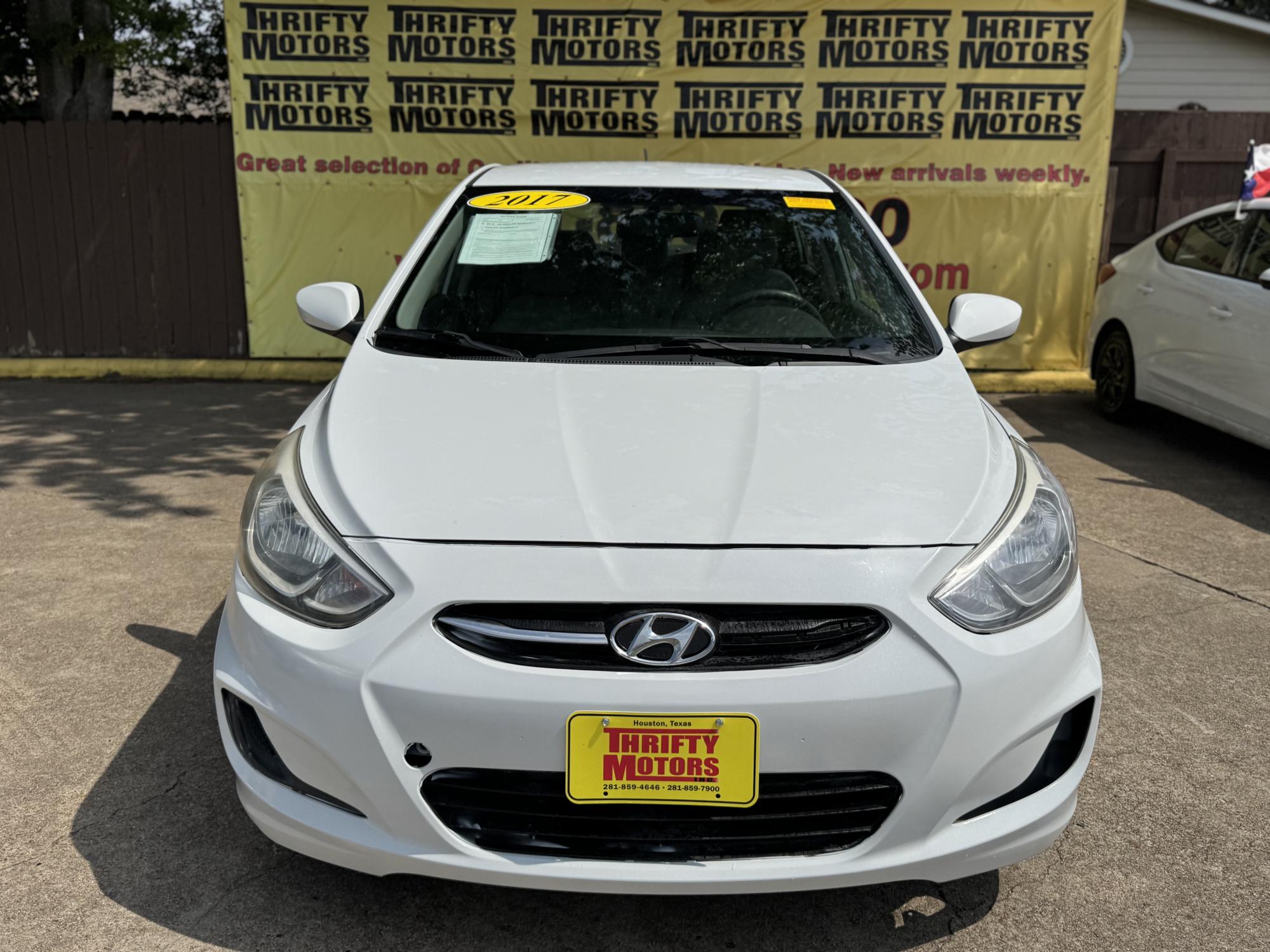 photo of 2017 Hyundai Accent SE 4-Door 6M