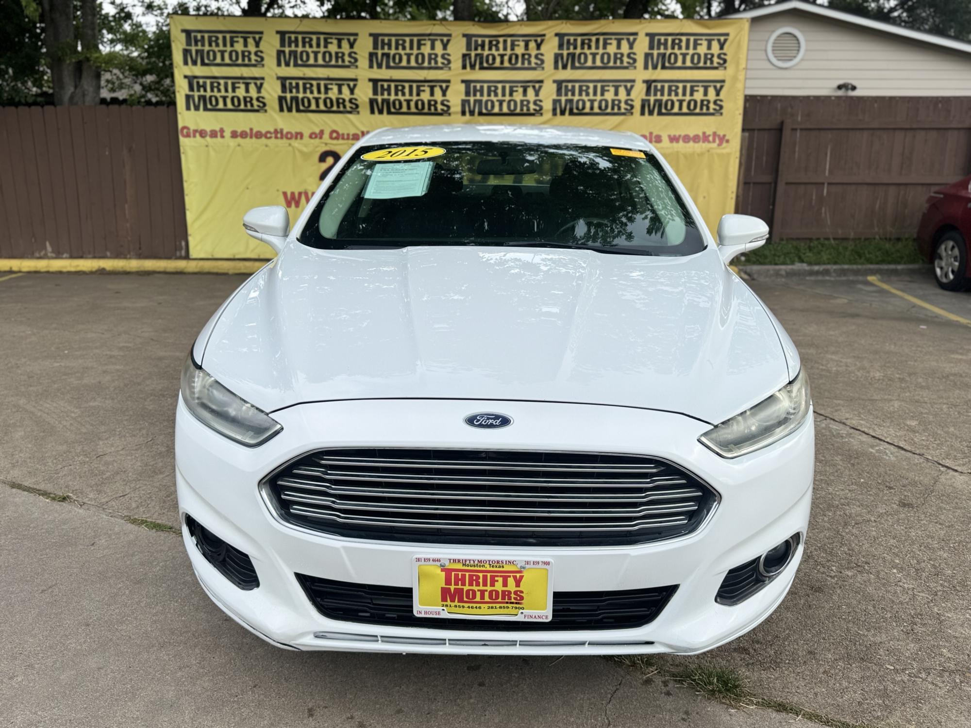 photo of 2015 Ford Fusion SE