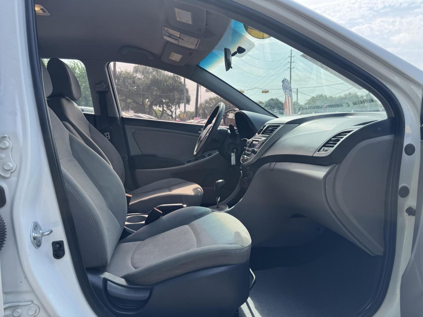 2014 White /Silver Hyundai Accent GS 5-Door (KMHCT5AE4EU) with an 1.6L L4 DOHC 16V engine, located at 16710 Clay Rd., Houston, TX, 77084, (281) 859-7900, 29.834864, -95.656166 - Photo#15