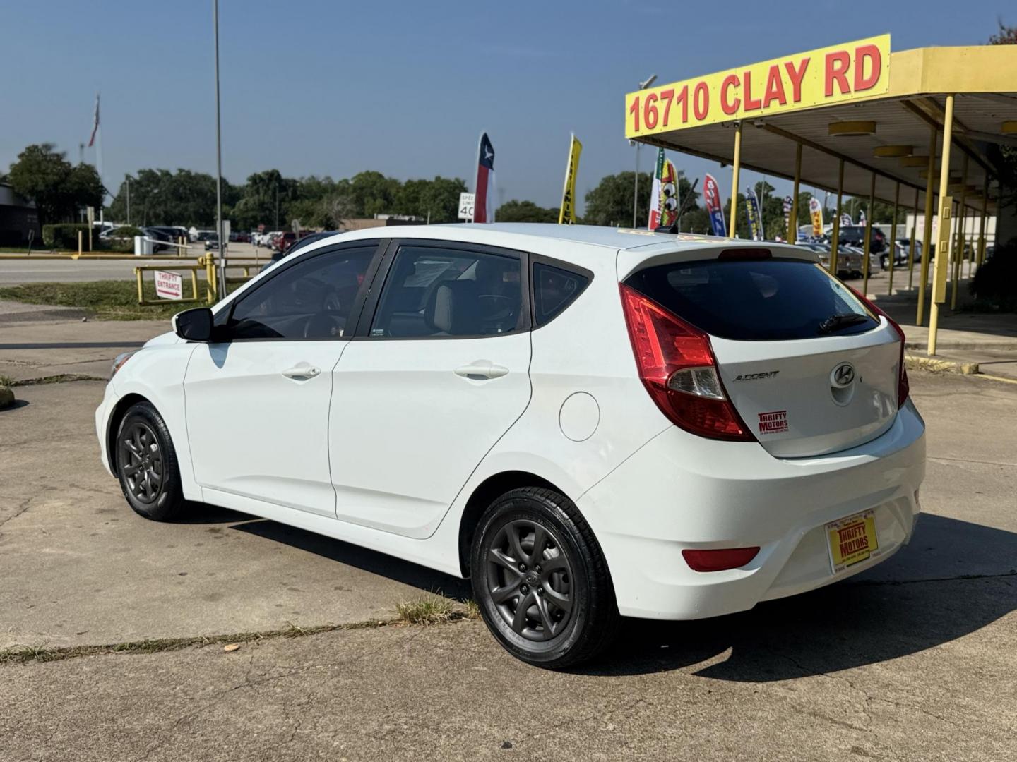 2014 White /Silver Hyundai Accent GS 5-Door (KMHCT5AE4EU) with an 1.6L L4 DOHC 16V engine, located at 16710 Clay Rd., Houston, TX, 77084, (281) 859-7900, 29.834864, -95.656166 - Photo#30