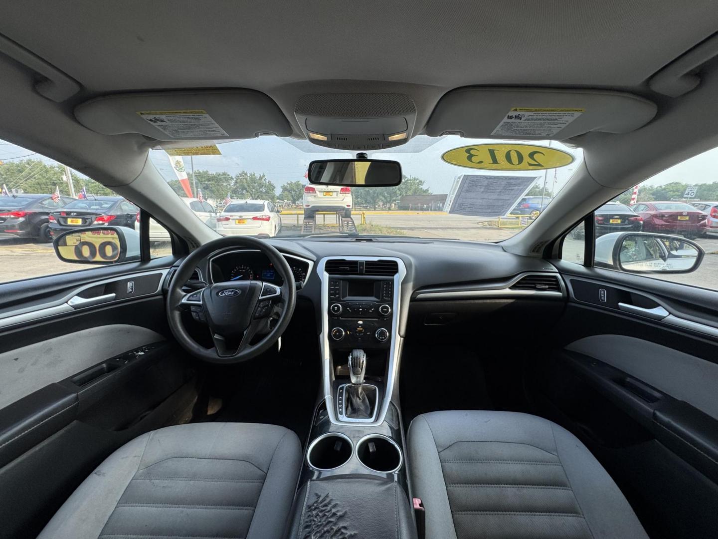 2013 White /Silver Ford Fusion S (3FA6P0G74DR) with an 2.5L L4 DOHC 16V engine, located at 16710 Clay Rd., Houston, TX, 77084, (281) 859-7900, 29.834864, -95.656166 - Photo#17