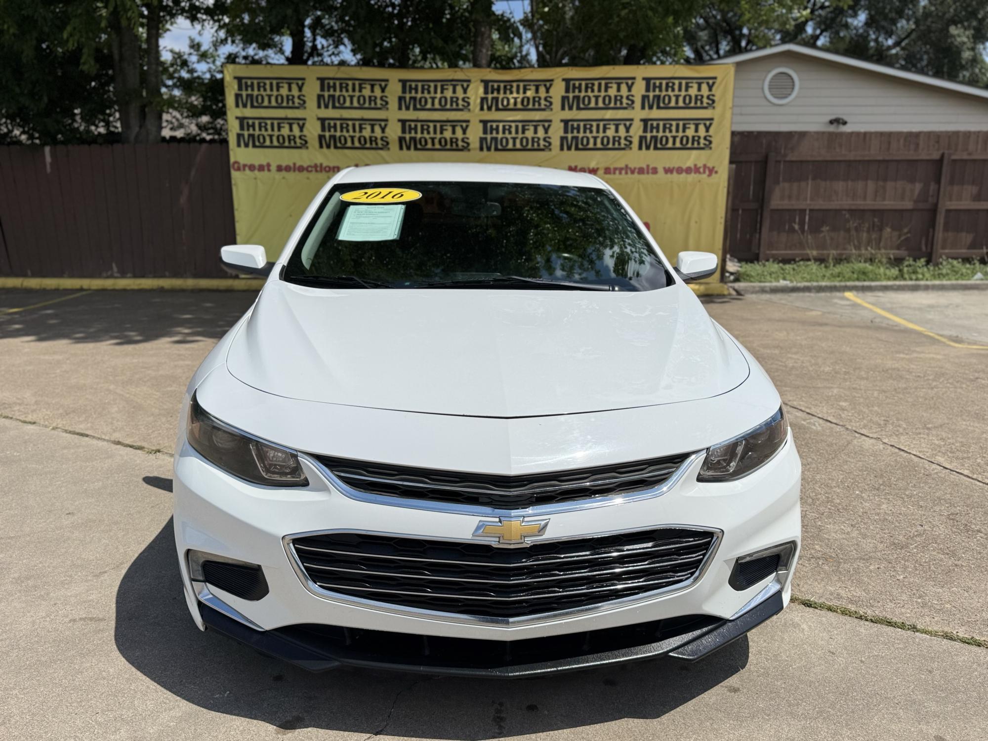 photo of 2016 Chevrolet Malibu 1LT