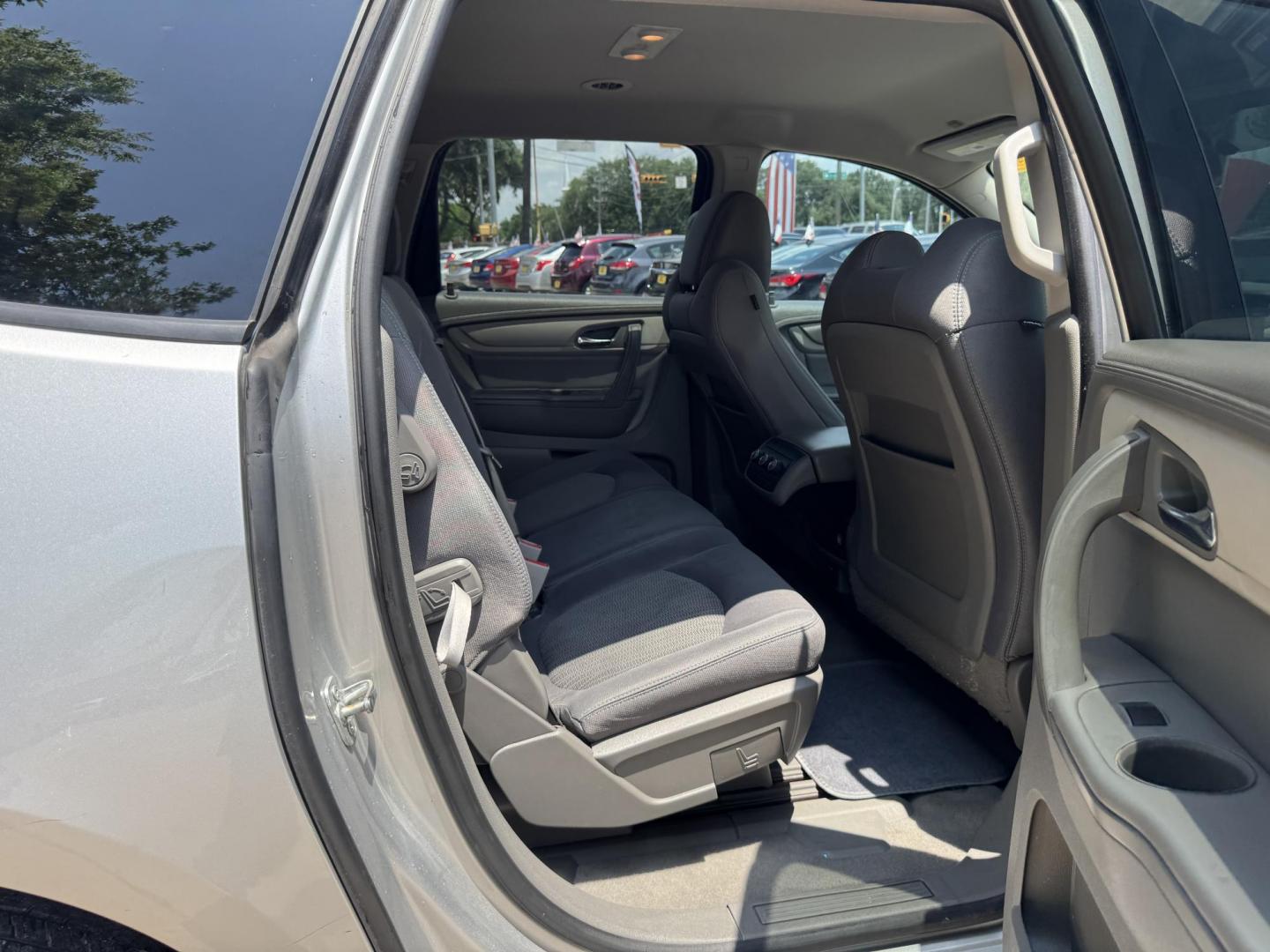 2016 Silver /Gray Chevrolet Traverse LS FWD (1GNKRFKD4GJ) with an 3.6L V6 DOHC 24V engine, 6A transmission, located at 16710 Clay Rd., Houston, TX, 77084, (281) 859-7900, 29.834864, -95.656166 - Photo#14