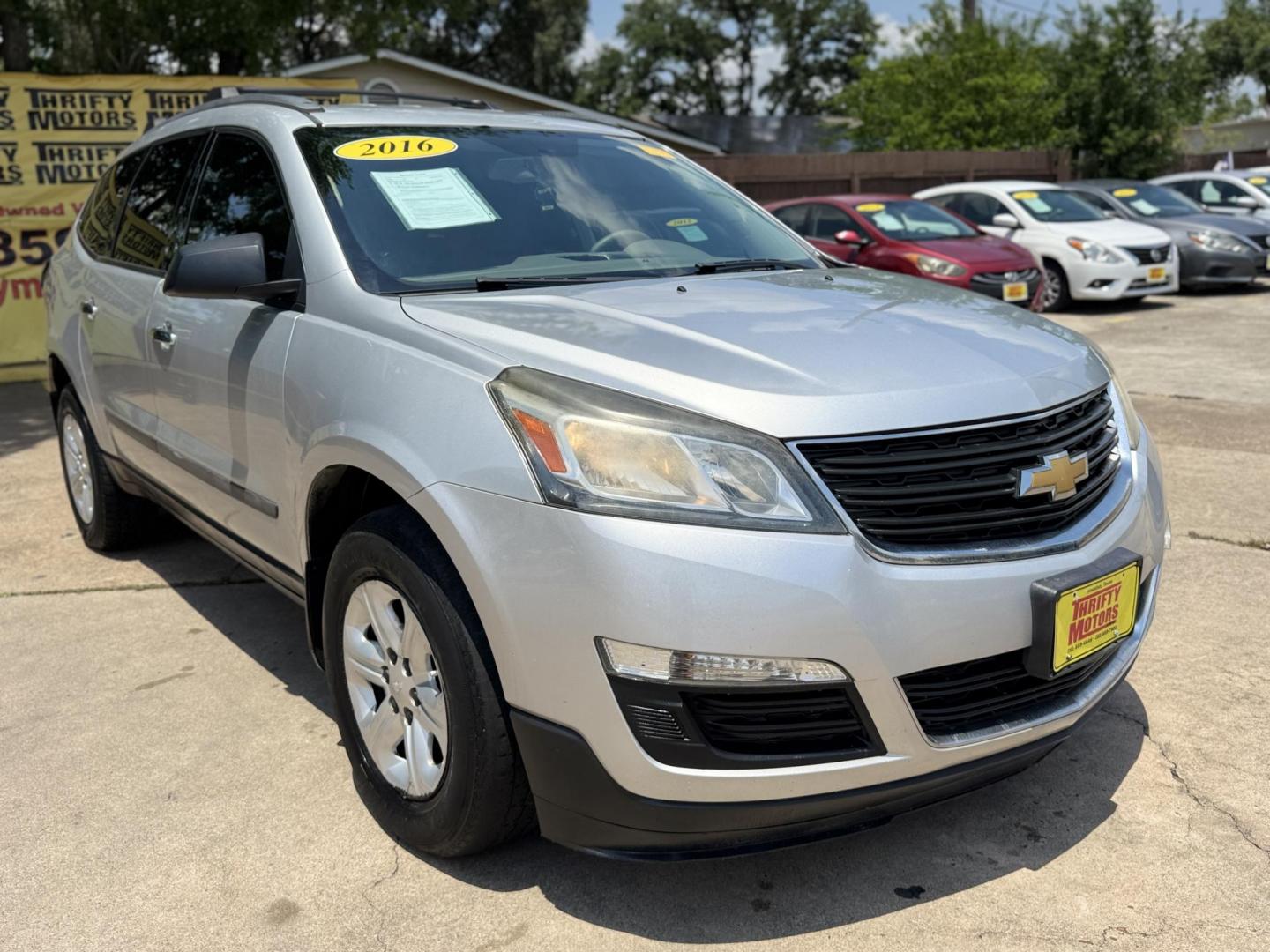 2016 Silver /Gray Chevrolet Traverse LS FWD (1GNKRFKD4GJ) with an 3.6L V6 DOHC 24V engine, 6A transmission, located at 16710 Clay Rd., Houston, TX, 77084, (281) 859-7900, 29.834864, -95.656166 - Photo#18
