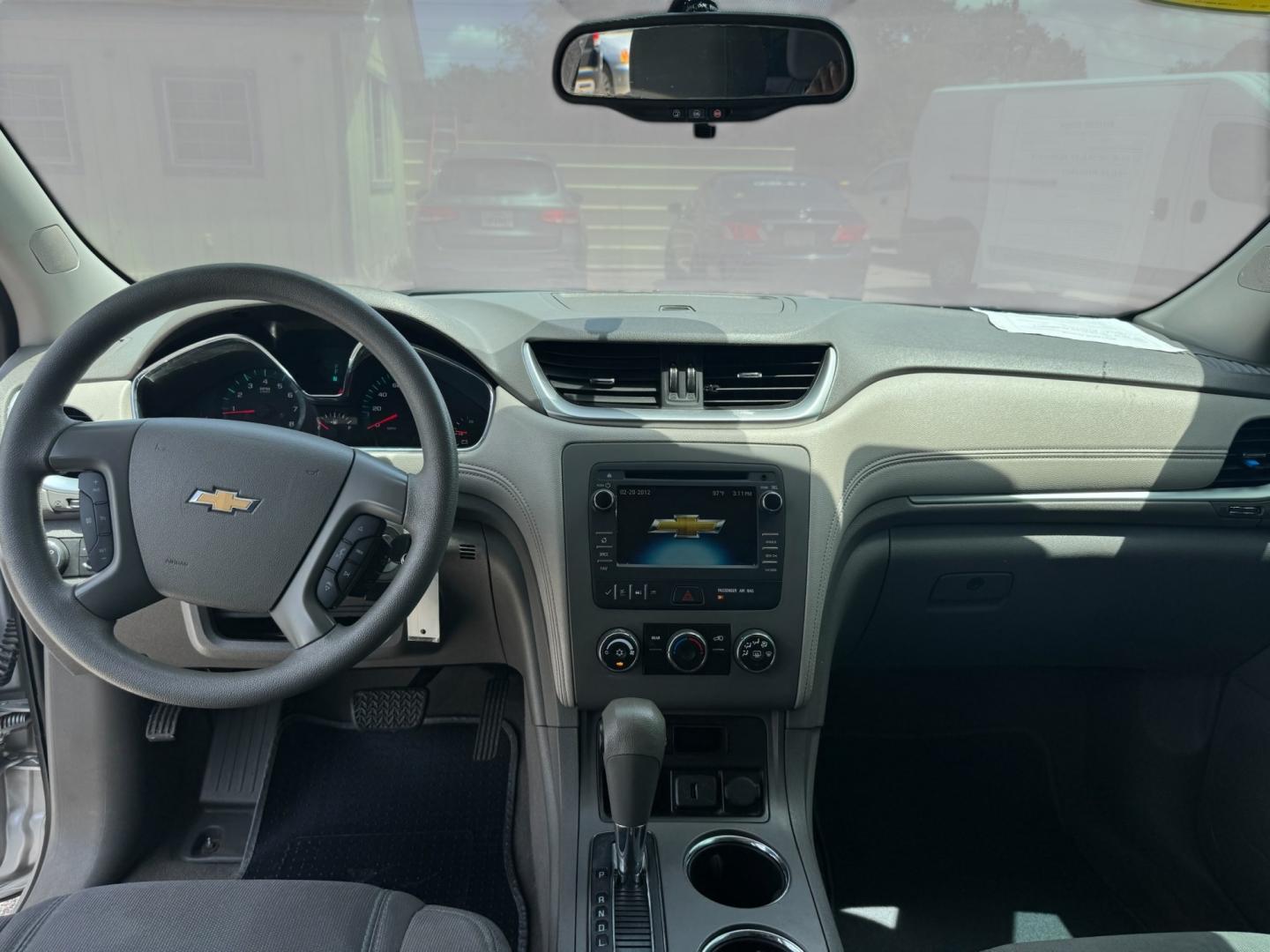 2016 Silver /Gray Chevrolet Traverse LS FWD (1GNKRFKD4GJ) with an 3.6L V6 DOHC 24V engine, 6A transmission, located at 16710 Clay Rd., Houston, TX, 77084, (281) 859-7900, 29.834864, -95.656166- Photo#8