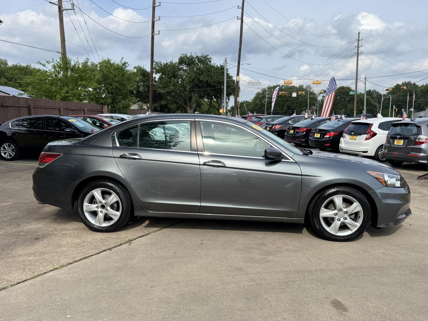 2011 Gray /Gray Honda Accord LX Sedan AT (1HGCP2F31BA) with an 2.4L L4 DOHC 16V engine, 5-Speed Automatic transmission, located at 16710 Clay Rd., Houston, TX, 77084, (281) 859-7900, 29.834864, -95.656166 - Photo#3