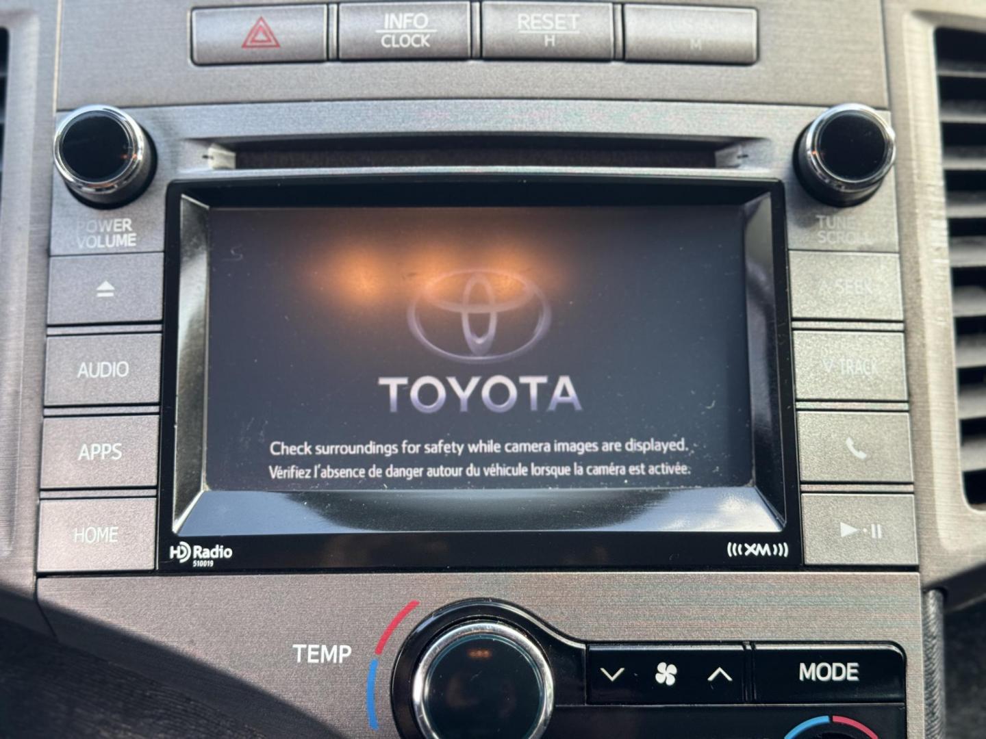 2015 Blue /Black Toyota Venza LE I4 AWD (4T3BA3BB6FU) with an 2.7L L4 DOHC 16V engine, 6-Speed Automatic transmission, located at 16710 Clay Rd., Houston, TX, 77084, (281) 859-7900, 29.834864, -95.656166 - Photo#16