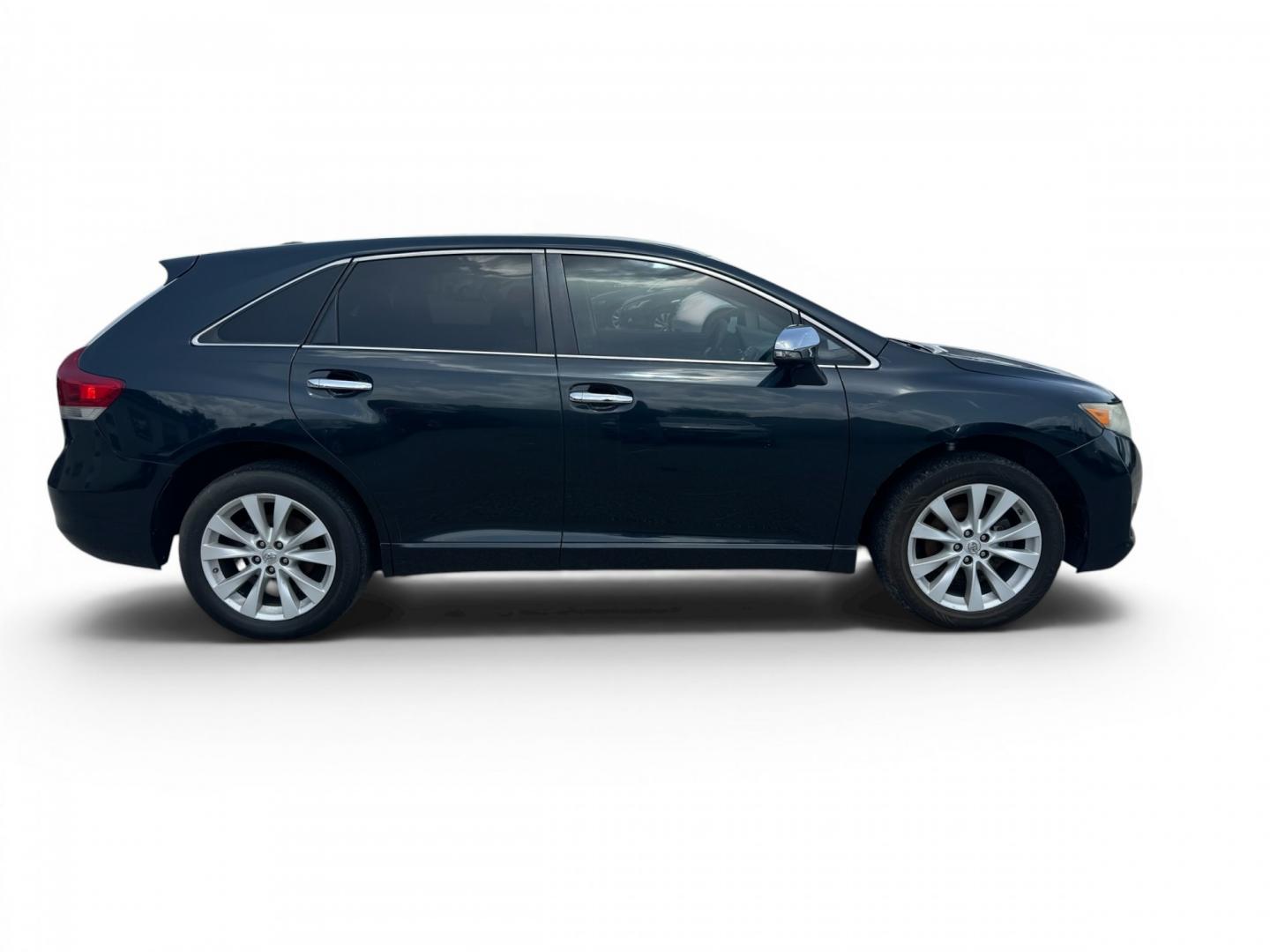 2015 Blue /Black Toyota Venza LE I4 AWD (4T3BA3BB6FU) with an 2.7L L4 DOHC 16V engine, 6-Speed Automatic transmission, located at 16710 Clay Rd., Houston, TX, 77084, (281) 859-7900, 29.834864, -95.656166- Photo#3