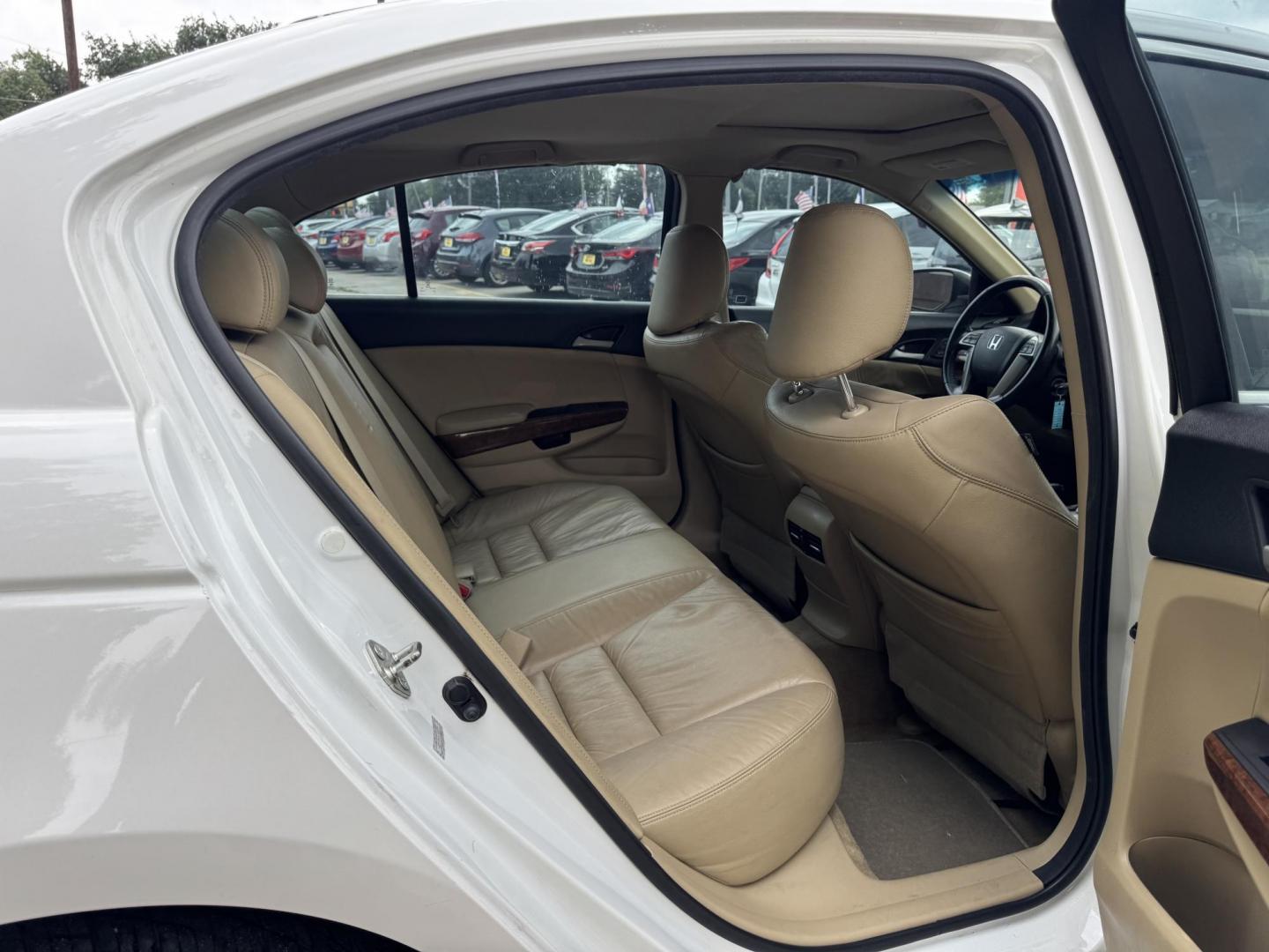 2012 White /Tan Honda Accord EX-L V6 Sedan AT (1HGCP3F8XCA) with an 3.5L V6 SOHC 24V engine, 5-Speed Automatic transmission, located at 16710 Clay Rd., Houston, TX, 77084, (281) 859-7900, 29.834864, -95.656166 - Photo#16