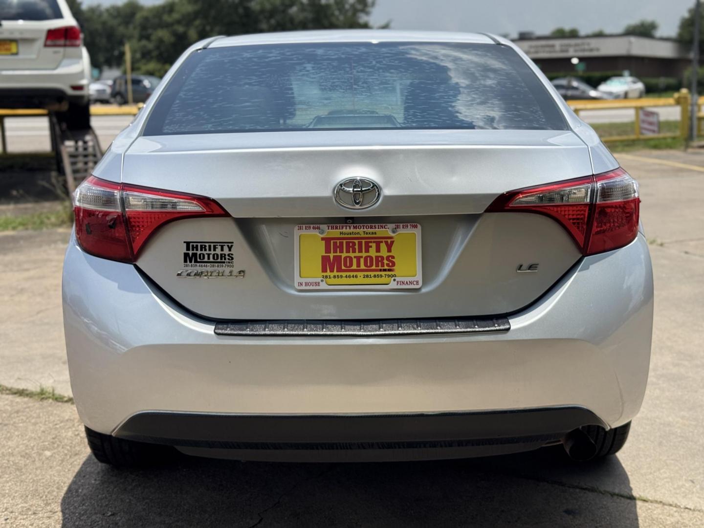 2015 Silver /Gray Toyota Corolla L 4-Speed AT (5YFBURHEXFP) with an 1.8L L4 DOHC 16V engine, 4-Speed Automatic transmission, located at 16710 Clay Rd., Houston, TX, 77084, (281) 859-7900, 29.834864, -95.656166 - Photo#5