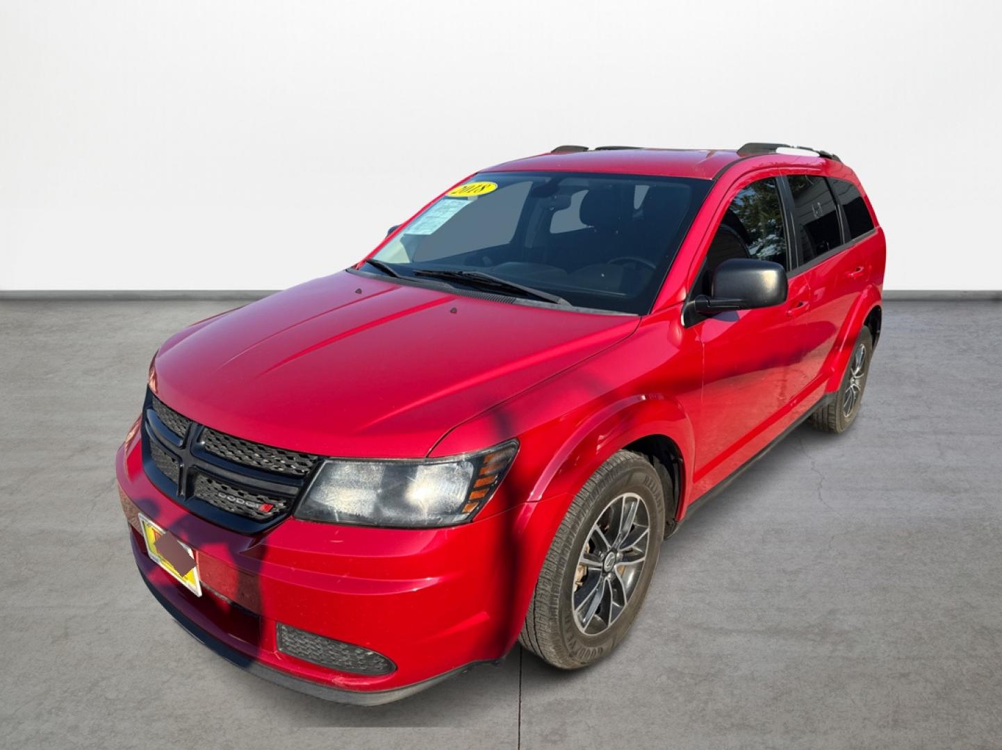 2018 Red Dodge Journey SE (3C4PDCAB5JT) with an 2.4L L4 DOHC 16V engine, 4A transmission, located at 16710 Clay Rd., Houston, TX, 77084, (281) 859-7900, 29.834864, -95.656166 - Photo#0