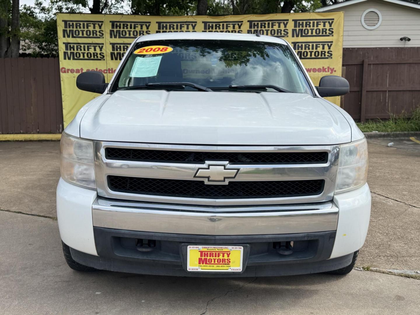 2008 White Chevrolet Silverado 1500 LT1 Ext. Cab Long Box 2WD (2GCEC19J181) with an 5.3L V8 OHV 16V engine, 4-Speed Automatic Overdrive transmission, located at 16710 Clay Rd., Houston, TX, 77084, (281) 859-7900, 29.834864, -95.656166 - Photo#8